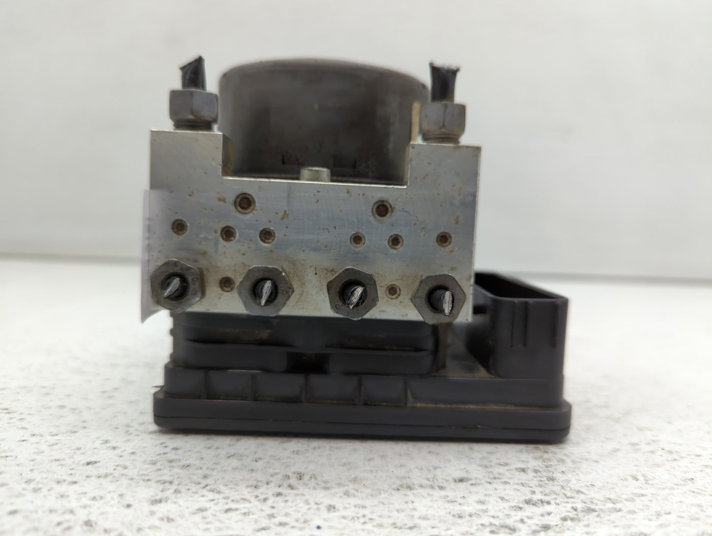 2014-2016 Ford Fusion ABS Pump Control Module Replacement P/N:EG9C-2C405-AG Fits Fits 2014 2015 2016 OEM Used Auto Parts - O