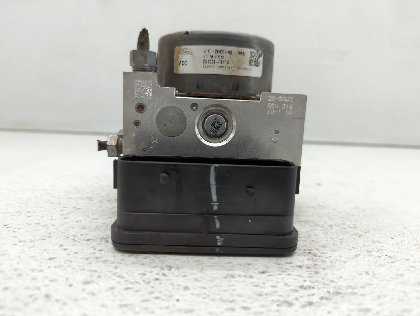 2014-2016 Ford Fusion ABS Pump Control Module Replacement P/N:EG9C-2C405-AG Fits Fits 2014 2015 2016 OEM Used Auto Parts - O