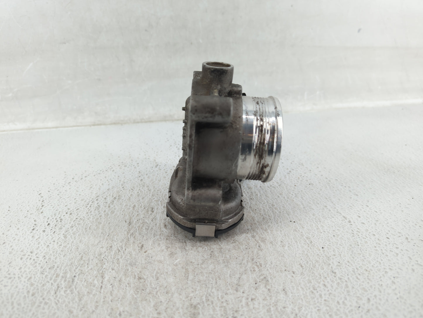 2014-2020 Ford Fusion Throttle Body P/N:DS7E-9F991-BB Fits Fits 2014 2015 2016 2017 2018 2019 2020 2021 2022 OEM Used Auto P