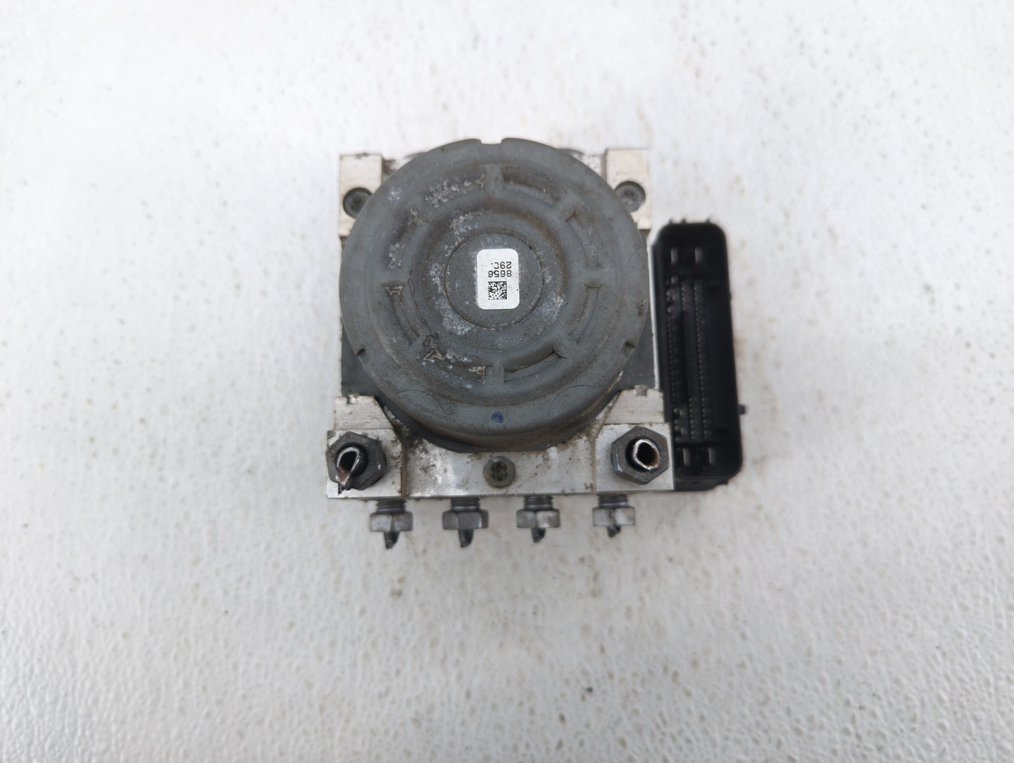 2014-2016 Ford Fusion ABS Pump Control Module Replacement P/N:DG9C-2C405-D EG9C-2C405-AG Fits Fits 2014 2015 2016 OEM Used A