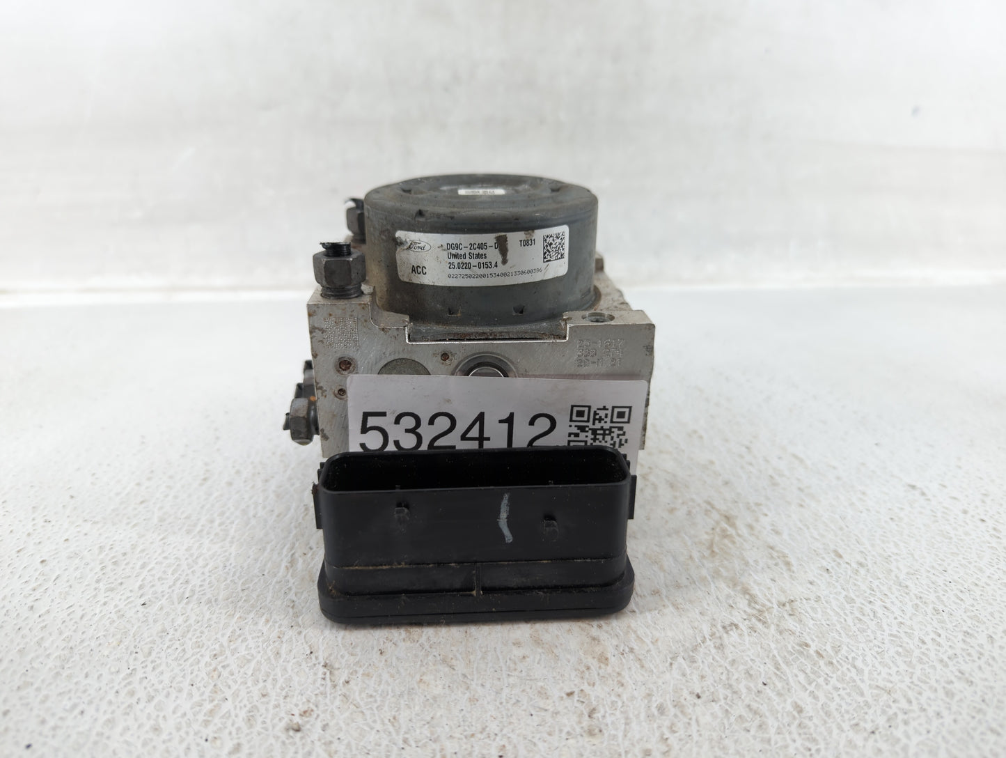 2014-2016 Ford Fusion ABS Pump Control Module Replacement P/N:DG9C-2C405-D EG9C-2C405-AG Fits Fits 2014 2015 2016 OEM Used A