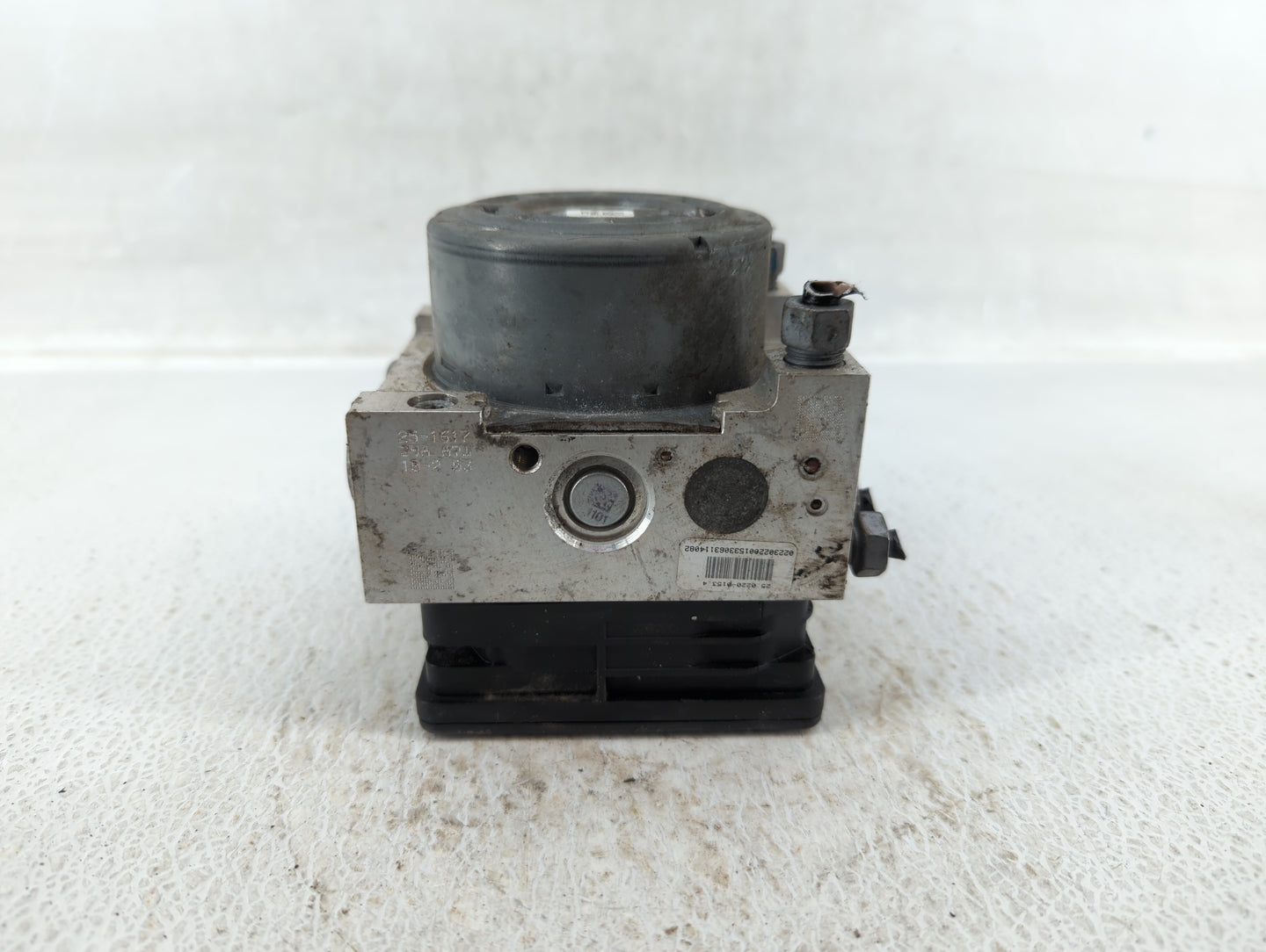 2014-2016 Ford Fusion ABS Pump Control Module Replacement P/N:DG9C-2C405-D EG9C-2C405-AG Fits Fits 2014 2015 2016 OEM Used A