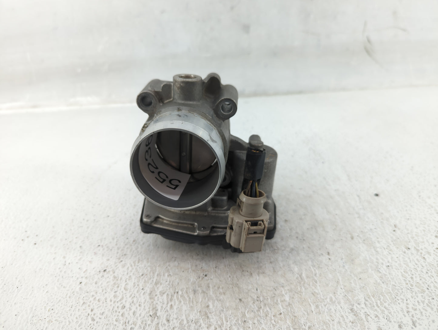 2014-2020 Ford Fusion Throttle Body P/N:DS7G-9F991-BB Fits Fits 2014 2015 2016 2017 2018 2019 2020 OEM Used Auto Parts - Oem