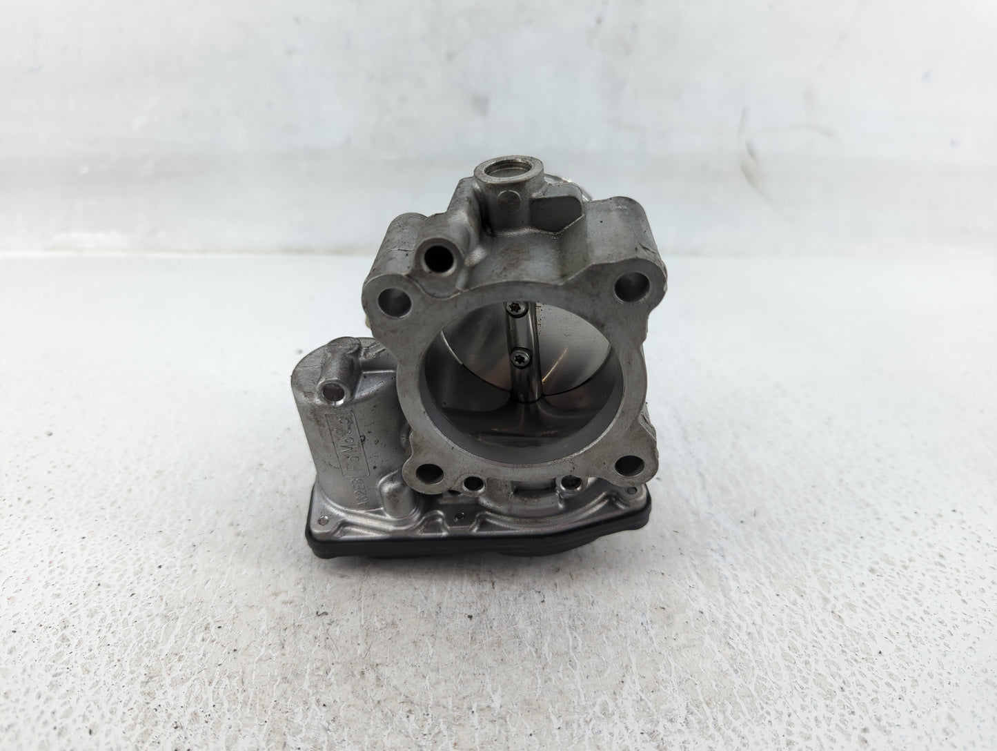 2014-2020 Ford Fusion Throttle Body P/N:DS7G-9F991-CA Fits Fits 2014 2015 2016 2017 2018 2019 2020 OEM Used Auto Parts - Oem