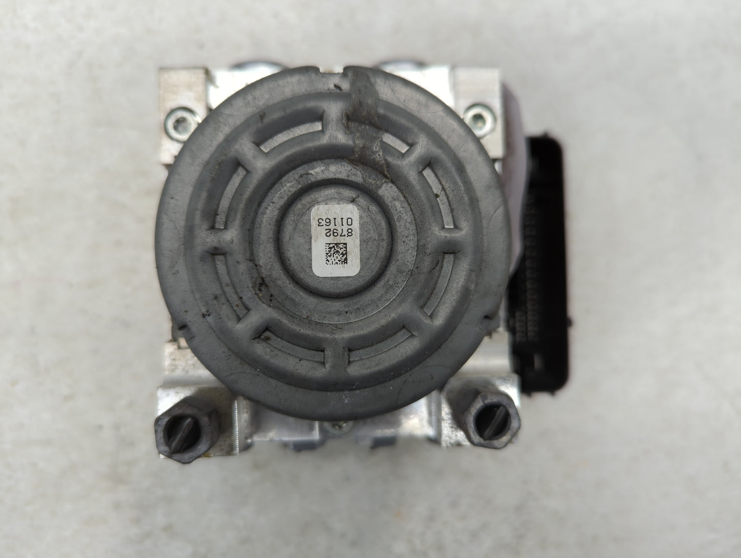 2014-2016 Ford Fusion ABS Pump Control Module Replacement P/N:EG9C-2C405-DF Fits Fits 2014 2015 2016 OEM Used Auto Parts - O