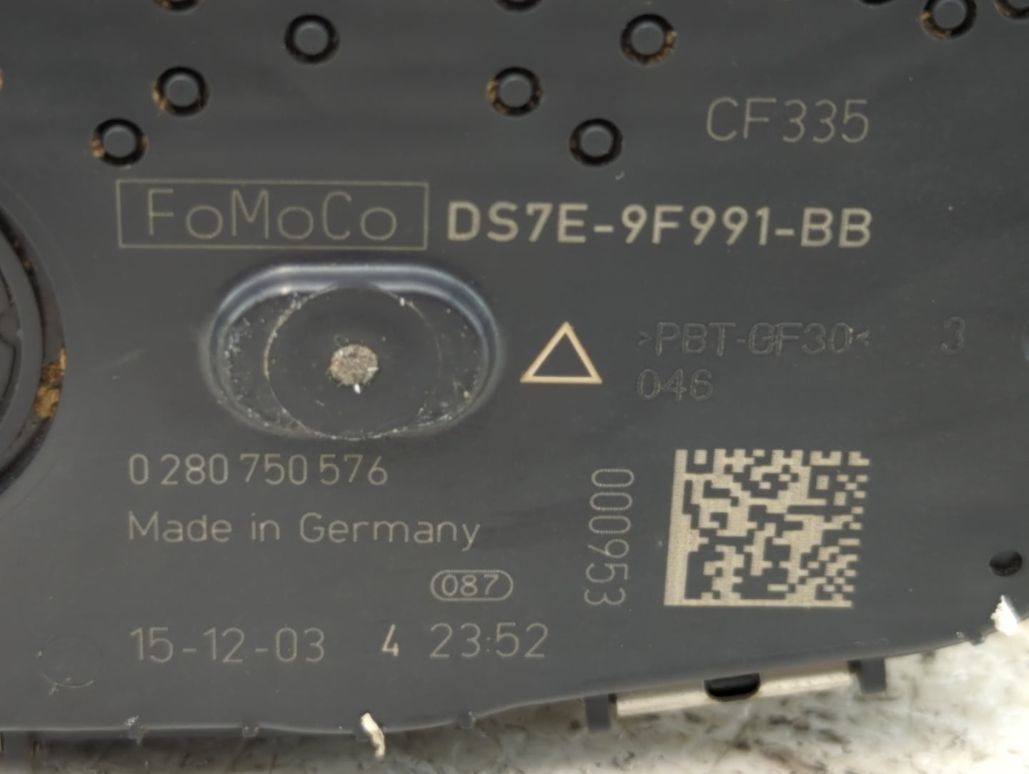 2014-2020 Ford Fusion Throttle Body P/N:DS7E-9F991-BB Fits Fits 2014 2015 2016 2017 2018 2019 2020 2021 2022 OEM Used Auto P