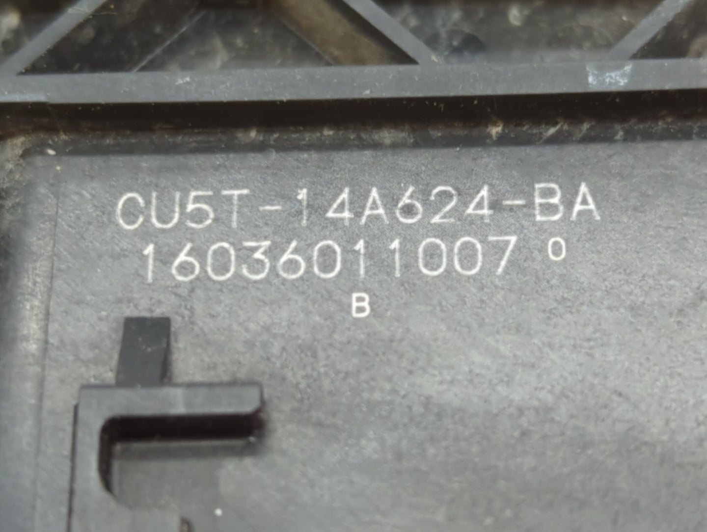 2014-2016 Ford Fusion PCM Engine Control Computer ECU ECM PCU OEM P/N:ES7A-12A650-DAD Fits Fits 2014 2015 2016 OEM Used Auto