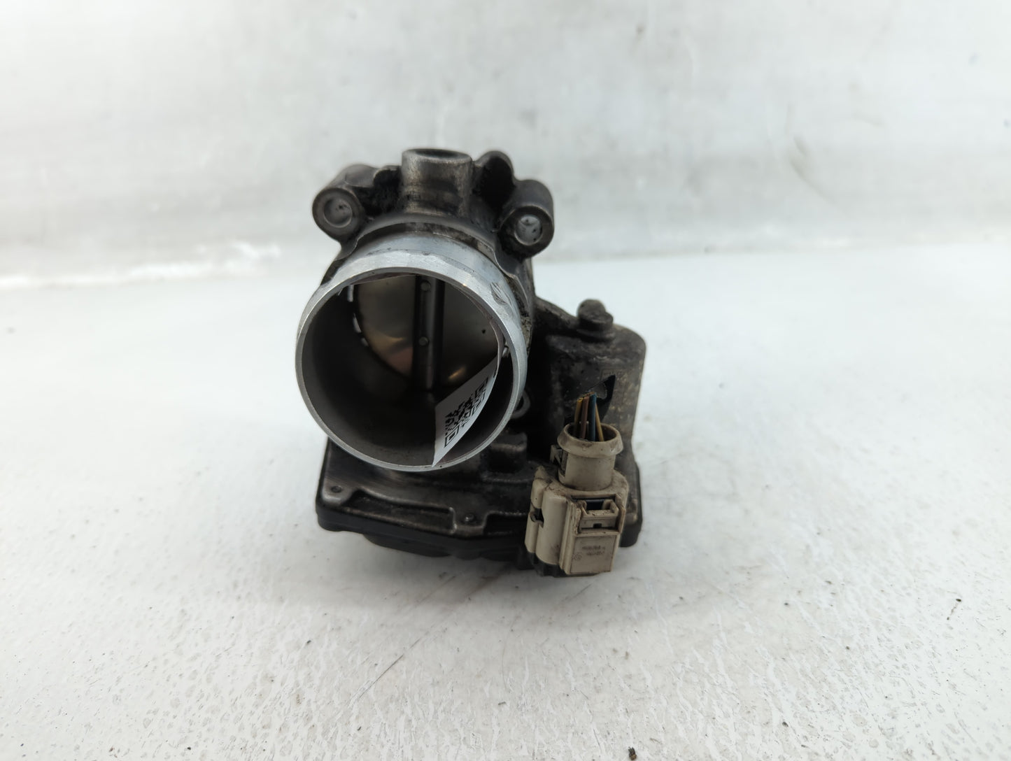 2014-2020 Ford Fusion Throttle Body P/N:DS7G-9F991-BB Fits Fits 2014 2015 2016 2017 2018 2019 2020 OEM Used Auto Parts - Oem