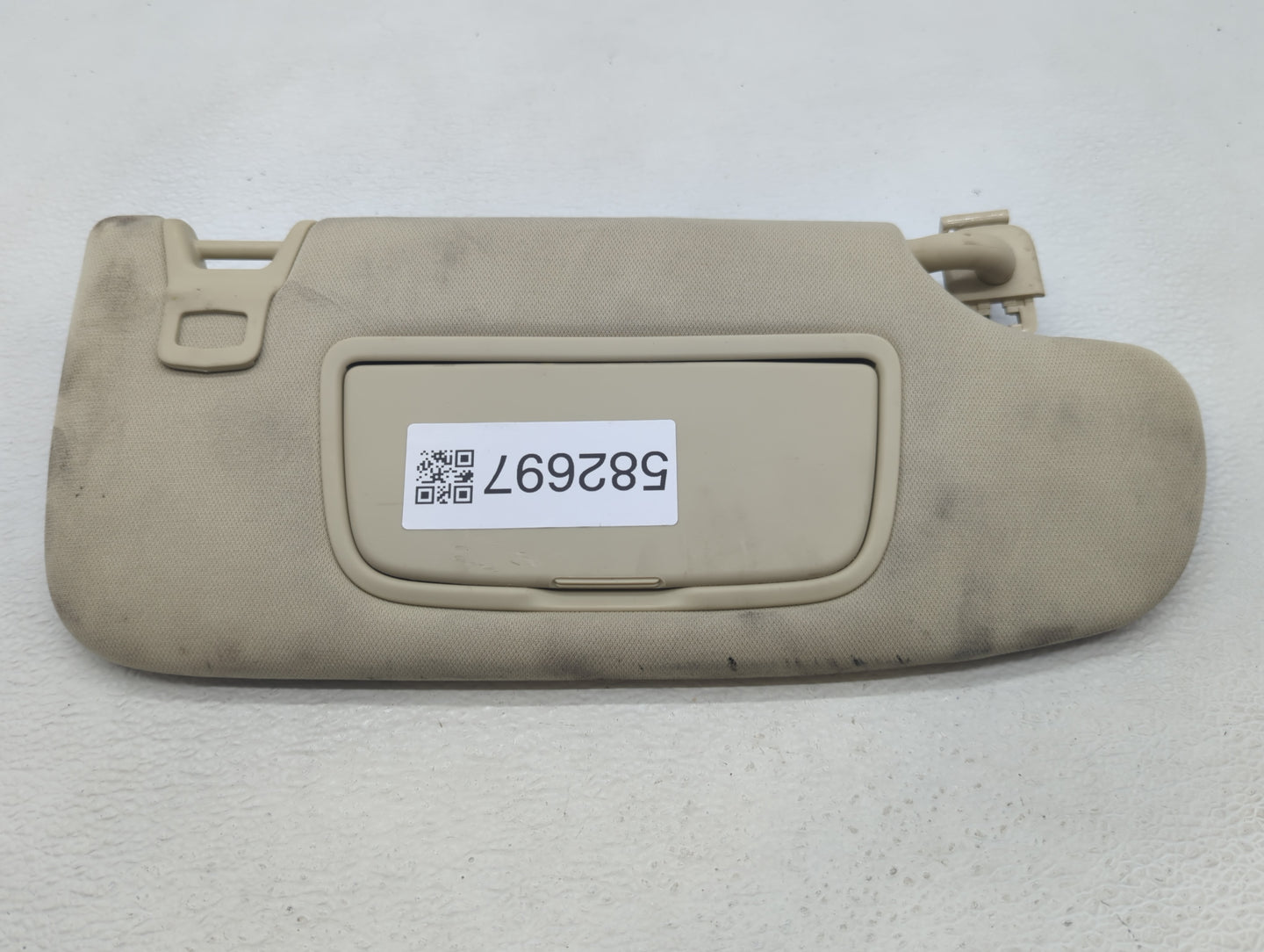 2015-2016 Ford Fusion Sun Visor Shade Replacement Passenger Right Mirror Fits Fits 2015 2016 OEM Used Auto Parts - Oemusedau