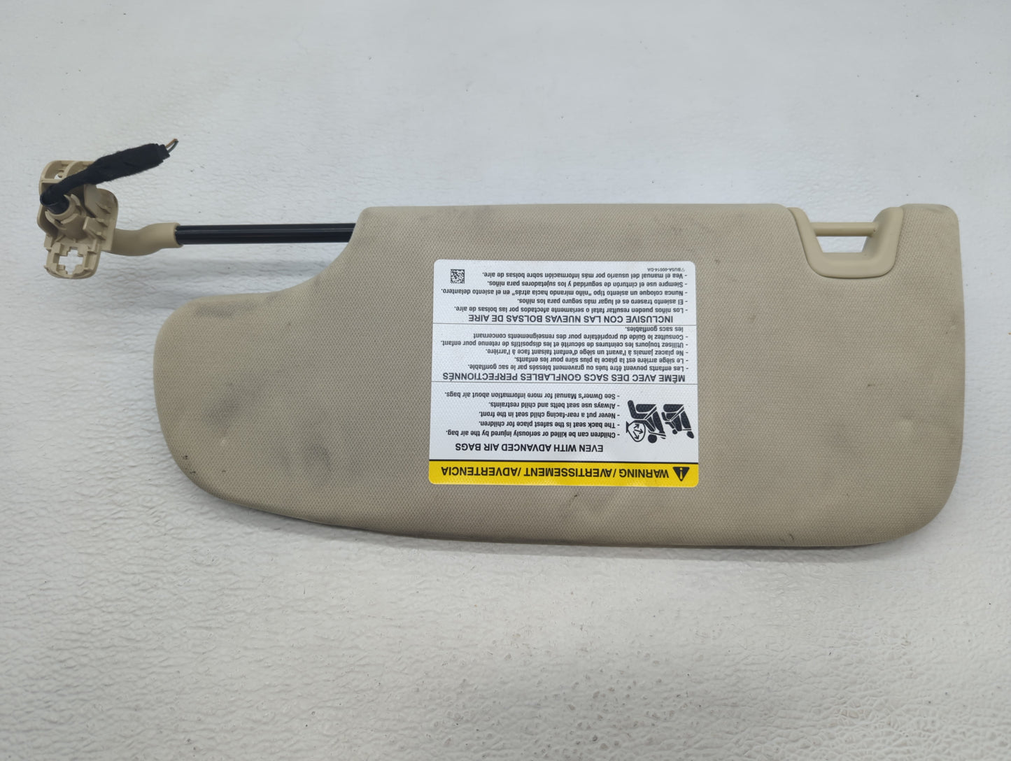 2015-2016 Ford Fusion Sun Visor Shade Replacement Passenger Right Mirror Fits Fits 2015 2016 OEM Used Auto Parts - Oemusedau