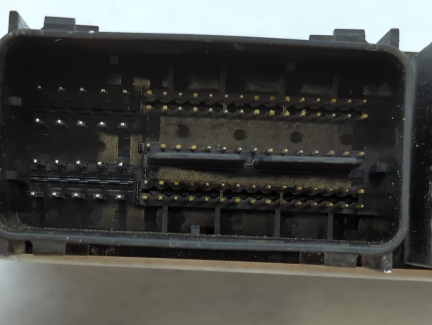 2016 Ford Fusion PCM Engine Control Computer ECU ECM PCU OEM P/N:FJ5A-12B684-AA GS7A-12A650-KC, GS7A-12A560-HC Fits OEM Used