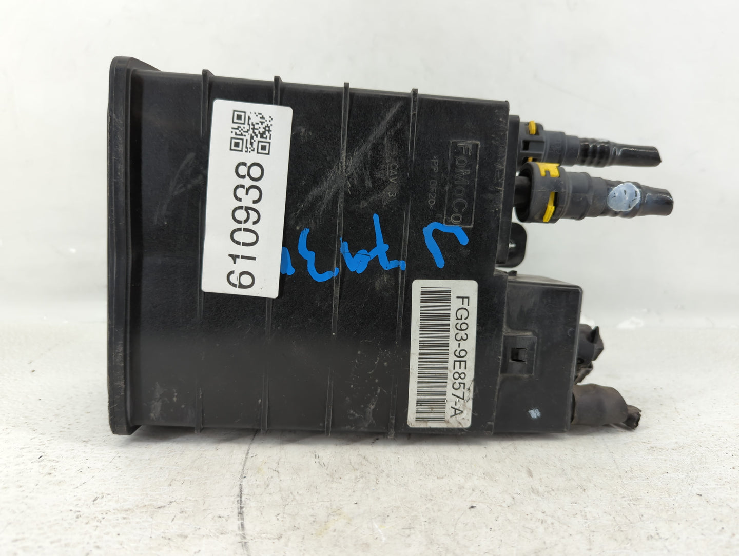 2016 Ford Fusion Fuel Vapor Charcoal Canister 610938 - Oemusedautoparts1.com