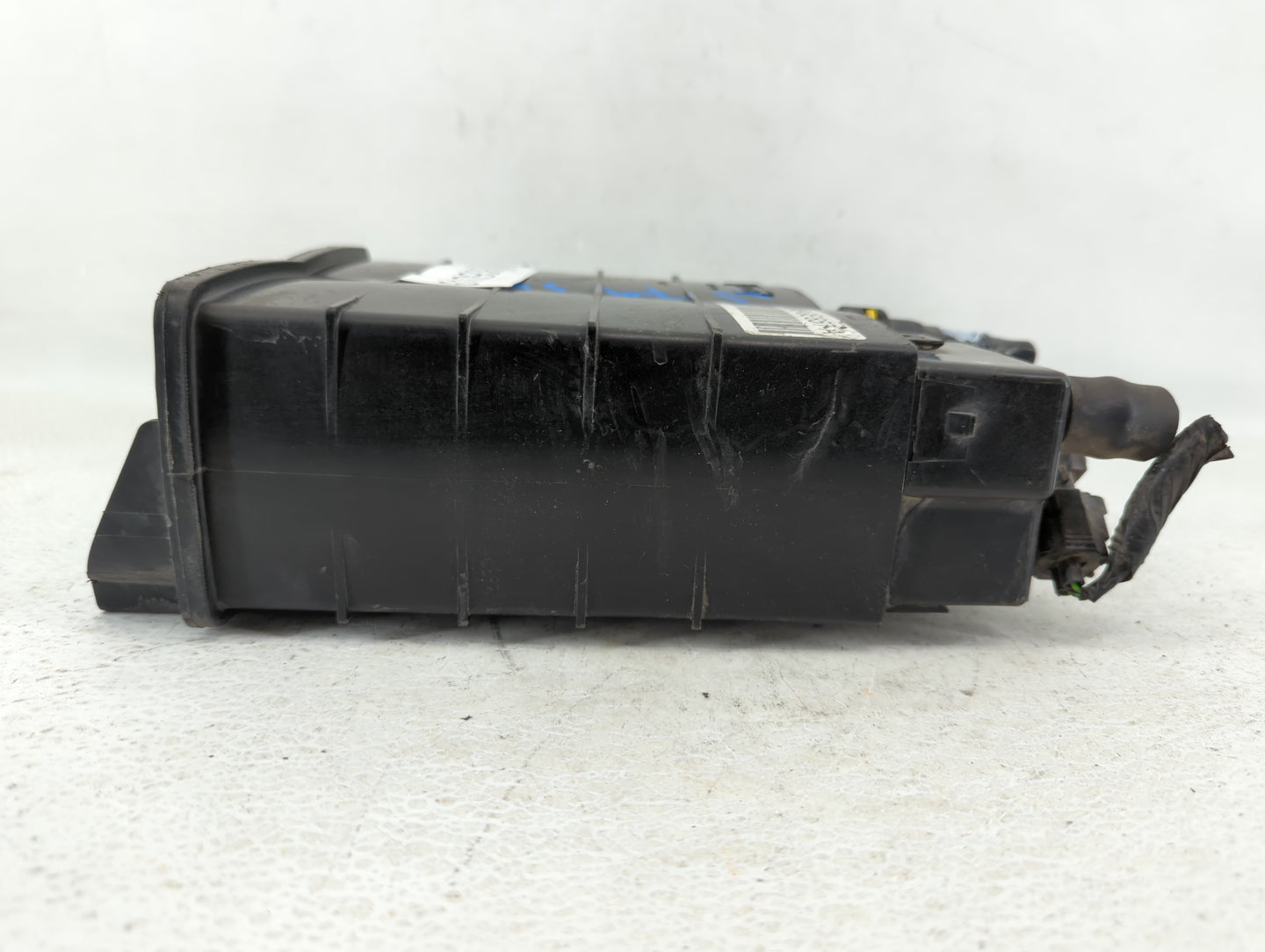 2016 Ford Fusion Fuel Vapor Charcoal Canister - Oemusedautoparts1.com