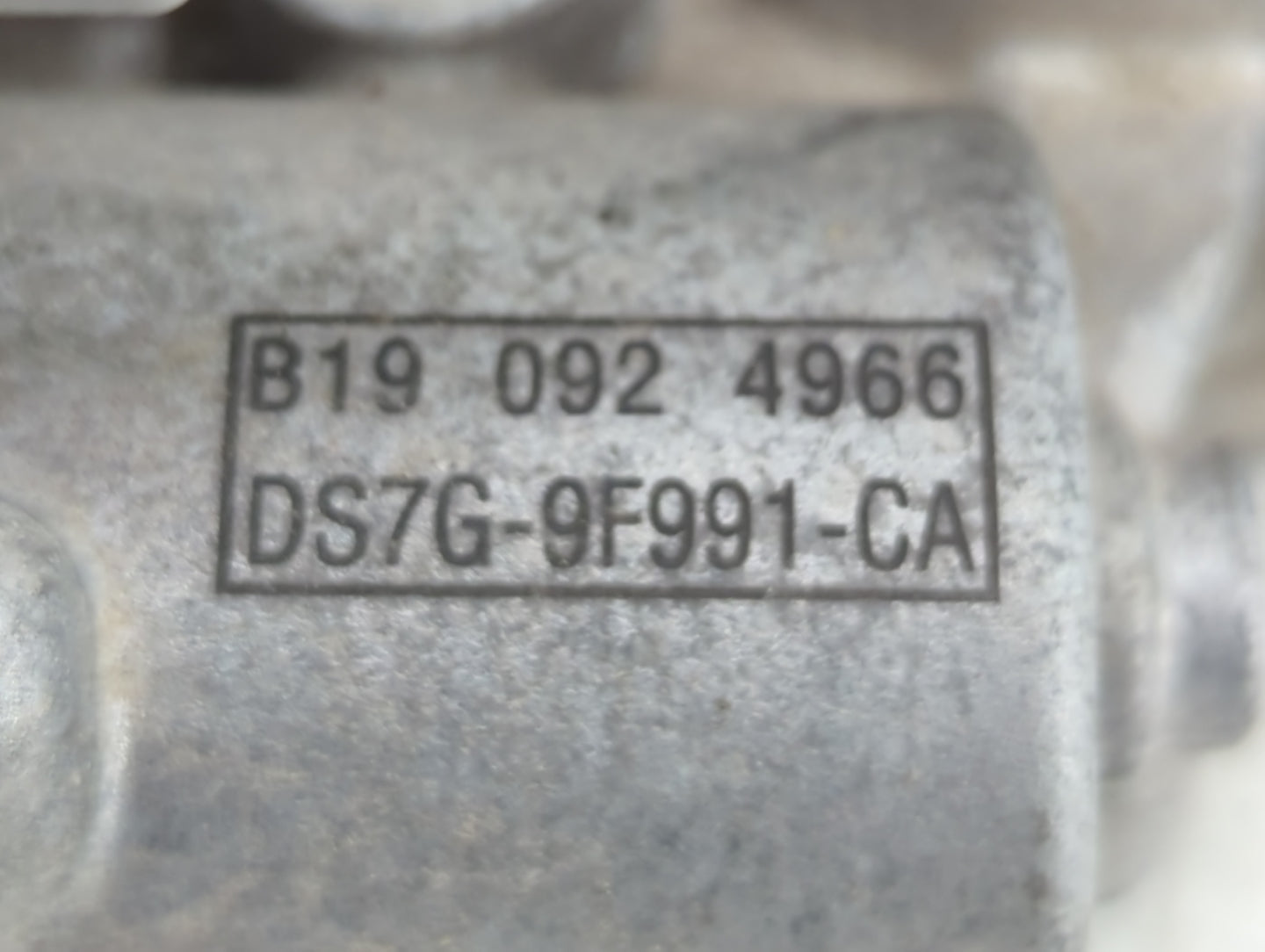 2014-2020 Ford Fusion Throttle Body P/N:DS7G-9F991-BB DS7G-9F991-CA Fits Fits 2014 2015 2016 2017 2018 2019 2020 OEM Used Au