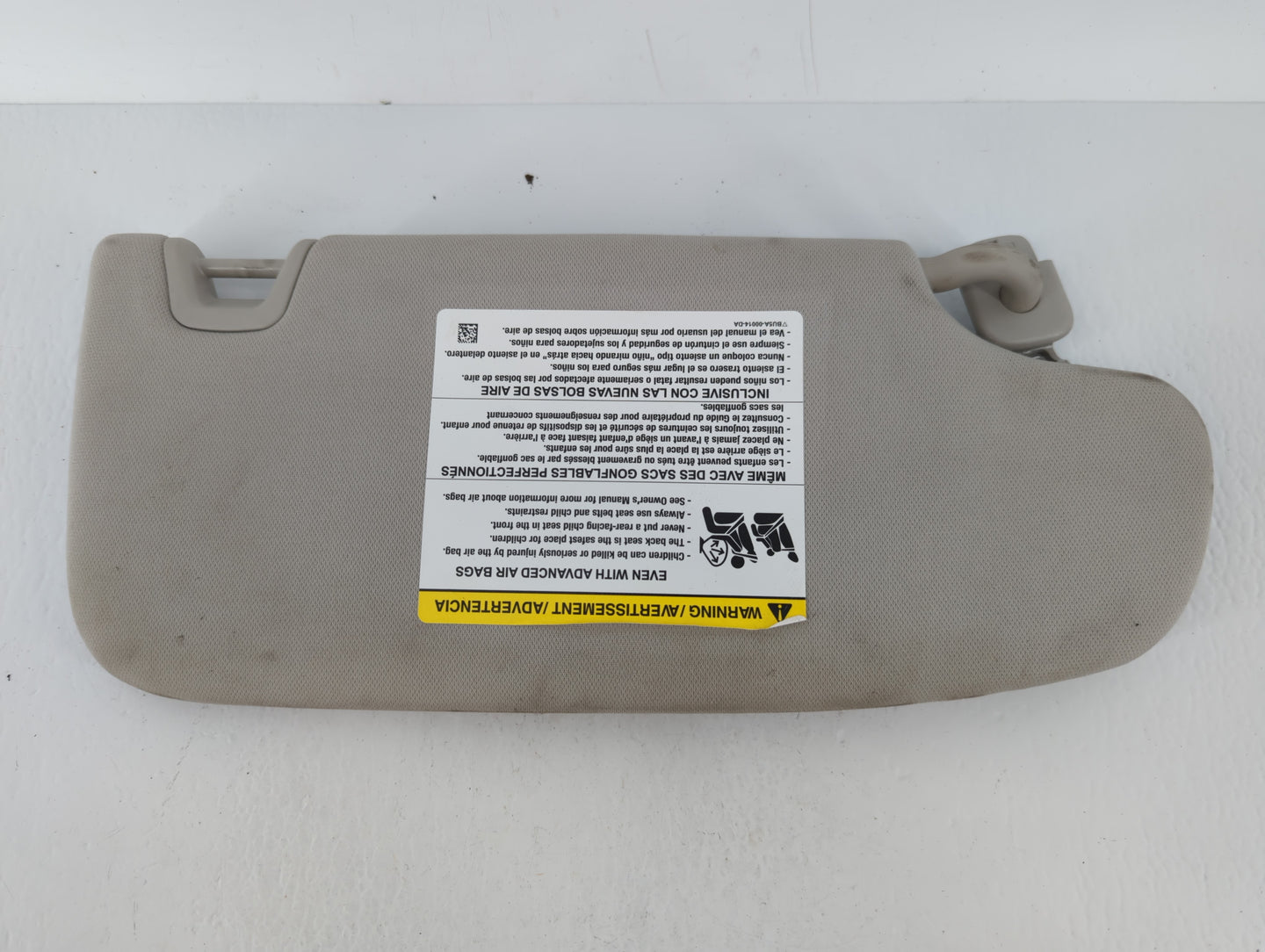 2015-2016 Ford Fusion Sun Visor Shade Replacement Driver Left Mirror Fits Fits 2015 2016 OEM Used Auto Parts - Oemusedautopa