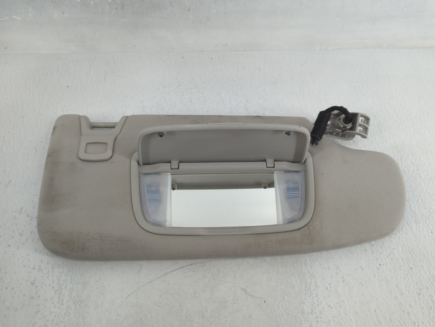 2015-2016 Ford Fusion Sun Visor Shade Replacement Passenger Right Mirror Fits Fits 2015 2016 OEM Used Auto Parts - Oemusedau