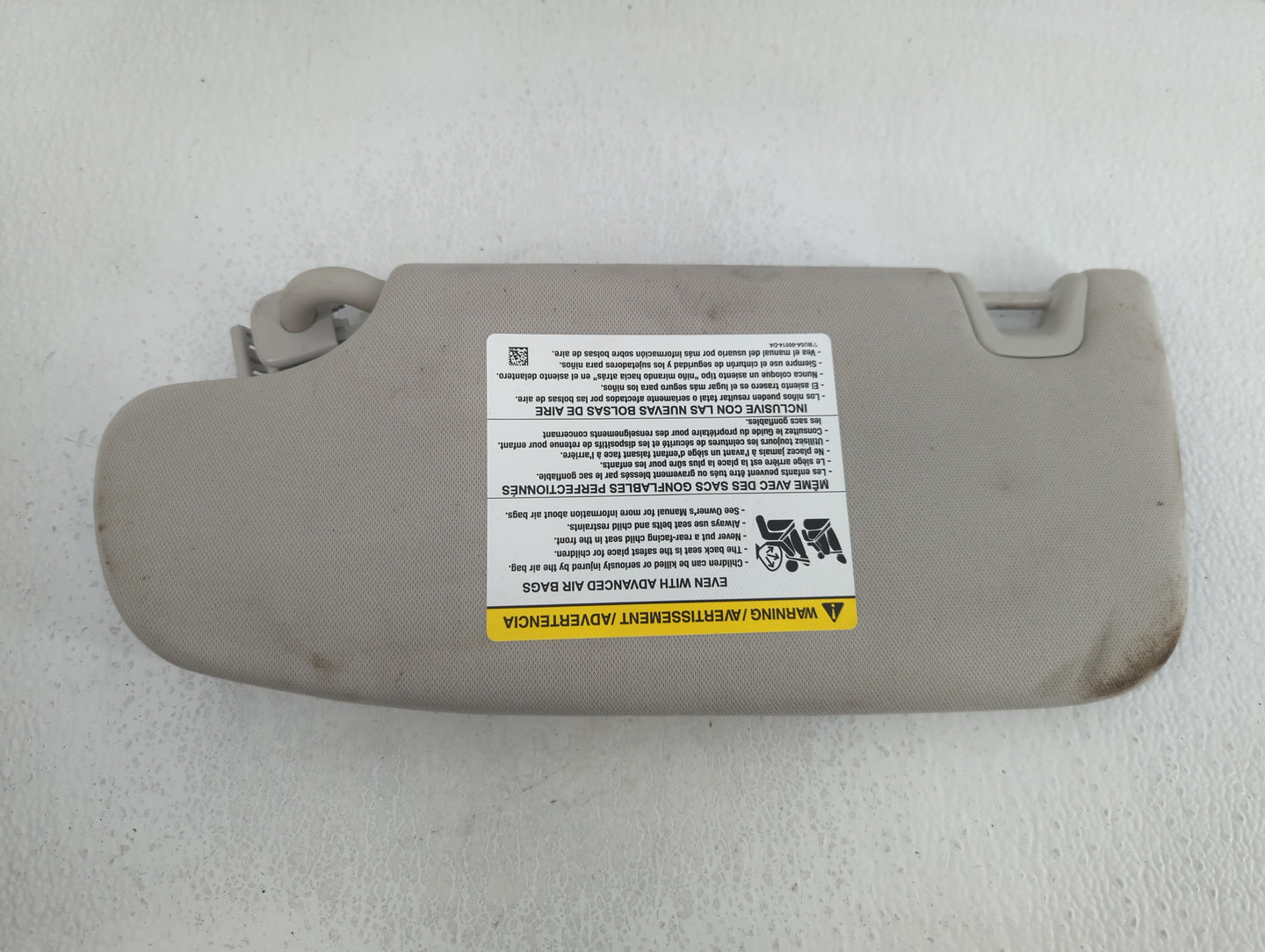 2015-2016 Ford Fusion Sun Visor Shade Replacement Passenger Right Mirror Fits Fits 2015 2016 OEM Used Auto Parts - Oemusedau