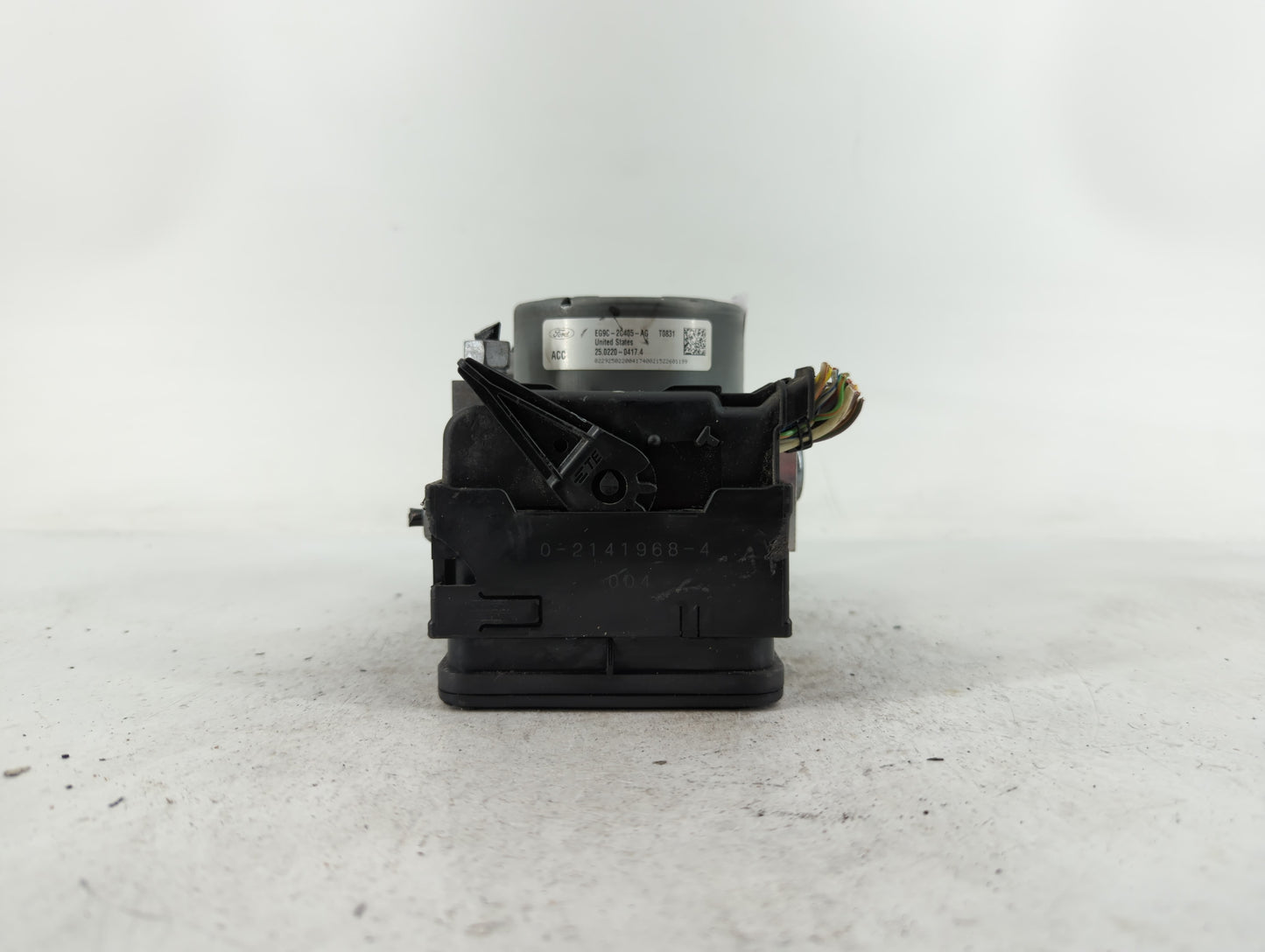 2014-2016 Ford Fusion ABS Pump Control Module Replacement P/N:EG9C-2C405-AG Fits Fits 2014 2015 2016 OEM Used Auto Parts - O