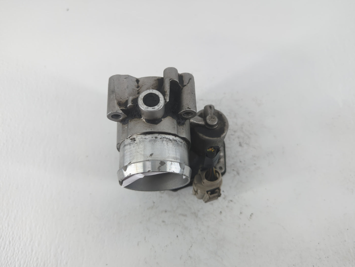 2014-2020 Ford Fusion Throttle Body P/N:DS7G-9F991-BB B15 320 4842 Fits Fits 2014 2015 2016 2017 2018 2019 2020 OEM Used Aut