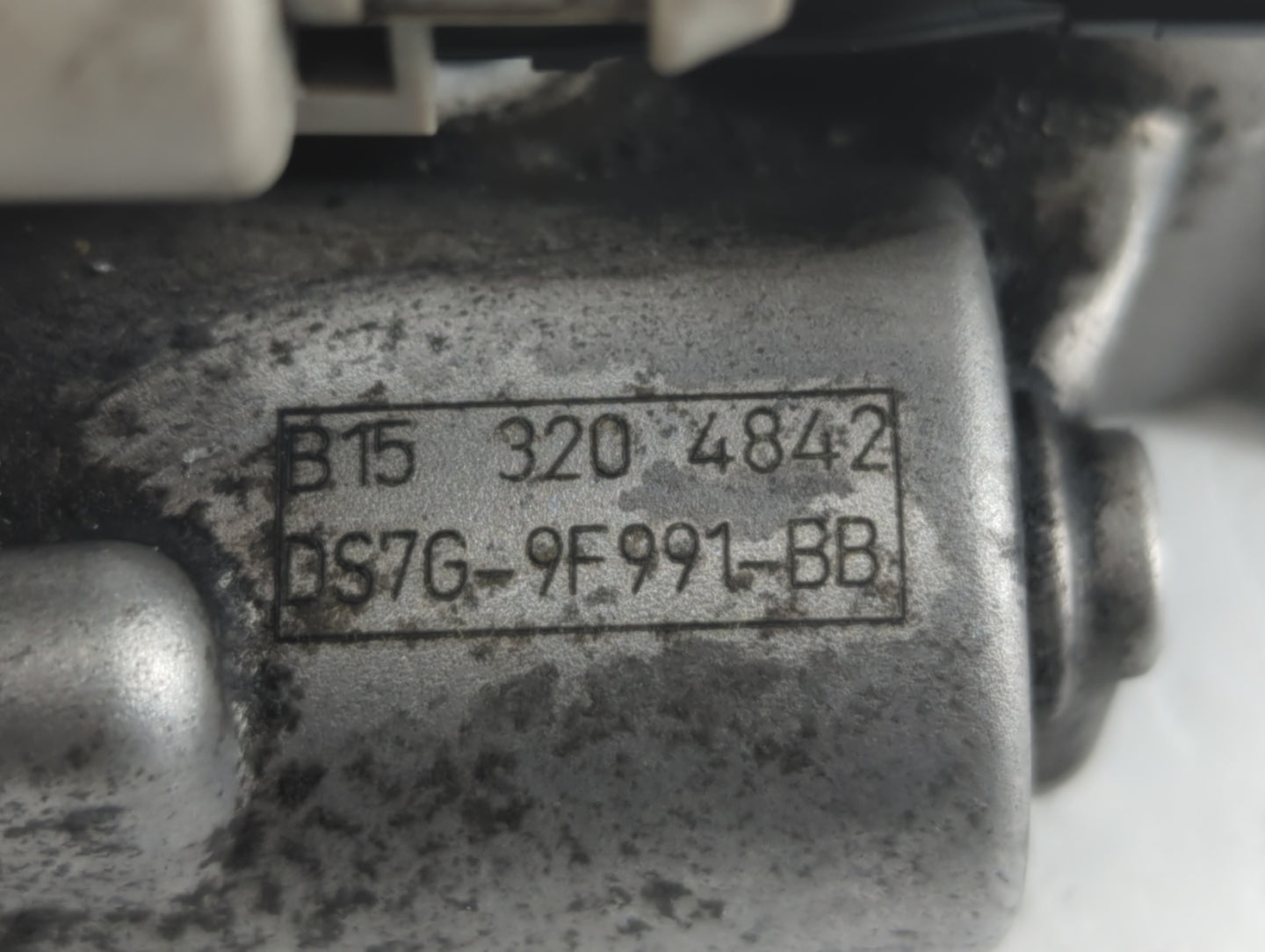 2014-2020 Ford Fusion Throttle Body P/N:DS7G-9F991-BB B15 320 4842 Fits Fits 2014 2015 2016 2017 2018 2019 2020 OEM Used Aut