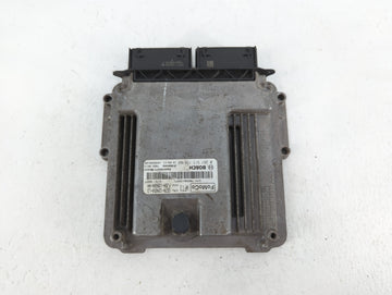 2016 Ford Fusion PCM Engine Control Computer ECU ECM PCU OEM P/N:FJ5A-12B684-AA GS7A-12A650-LD Fits OEM Used Auto Parts - Oe