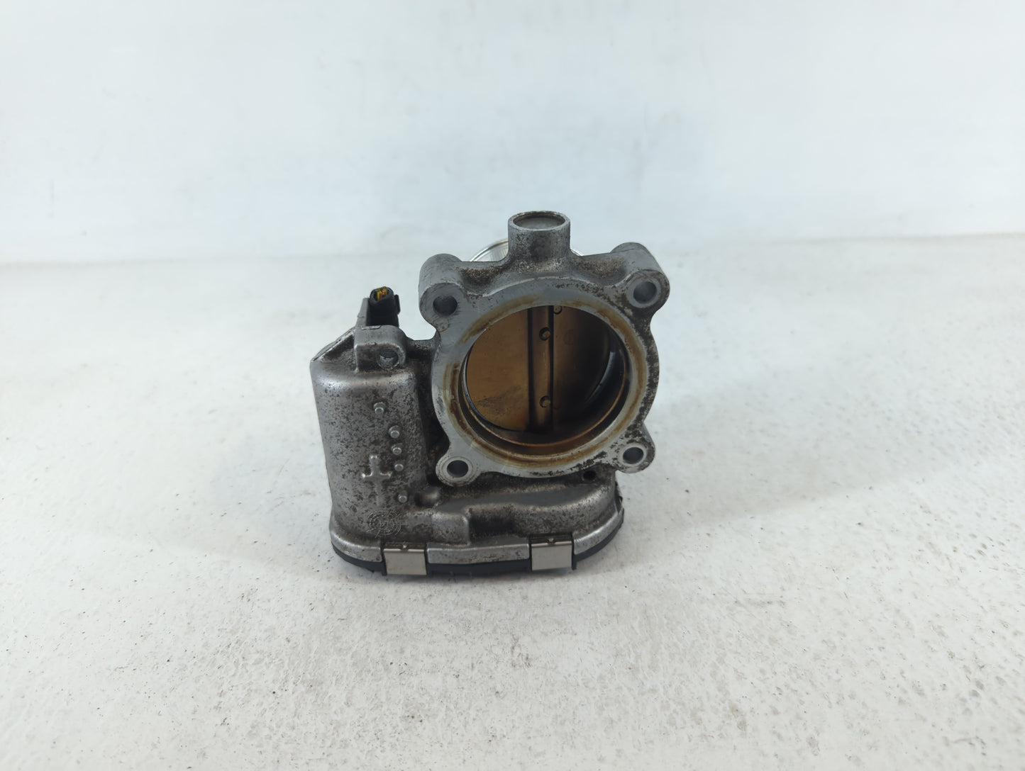 2014-2020 Ford Fusion Throttle Body P/N:DS7E-9F991-BB Fits Fits 2014 2015 2016 2017 2018 2019 2020 2021 2022 OEM Used Auto P