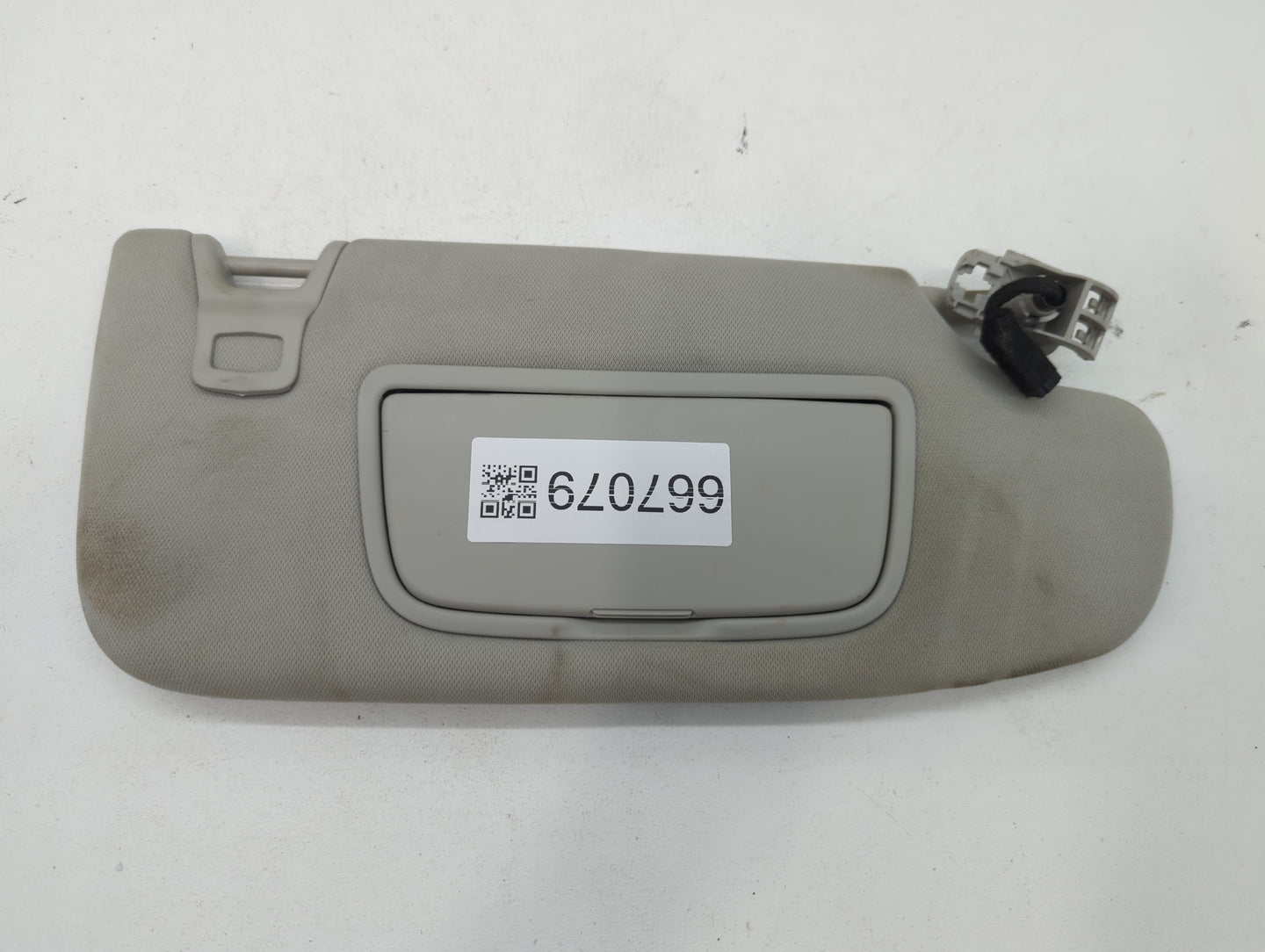 2015-2016 Ford Fusion Sun Visor Shade Replacement Passenger Right Mirror Fits Fits 2015 2016 OEM Used Auto Parts - Oemusedau