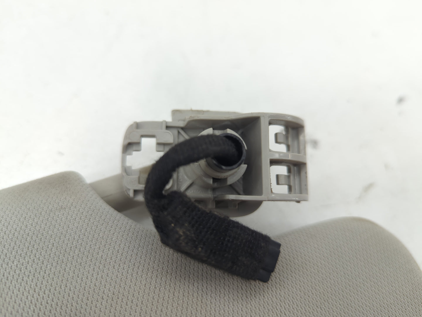 2015-2016 Ford Fusion Sun Visor Shade Replacement Passenger Right Mirror Fits Fits 2015 2016 OEM Used Auto Parts - Oemusedau