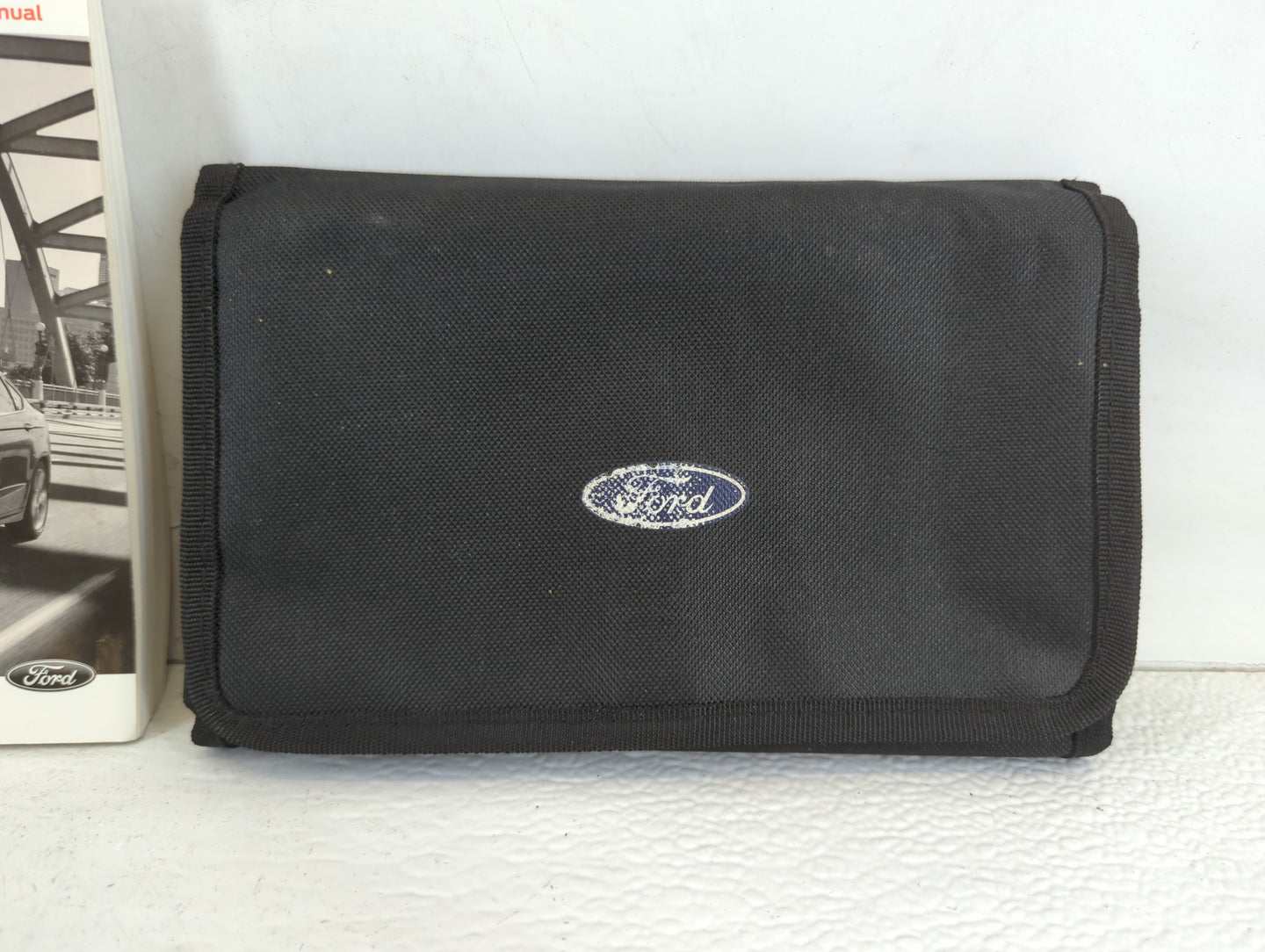 2016 Ford Fusion Owners Manual Book Guide P/N:HE5J 19A321 AB OEM Used Auto Parts - Oemusedautoparts1.com