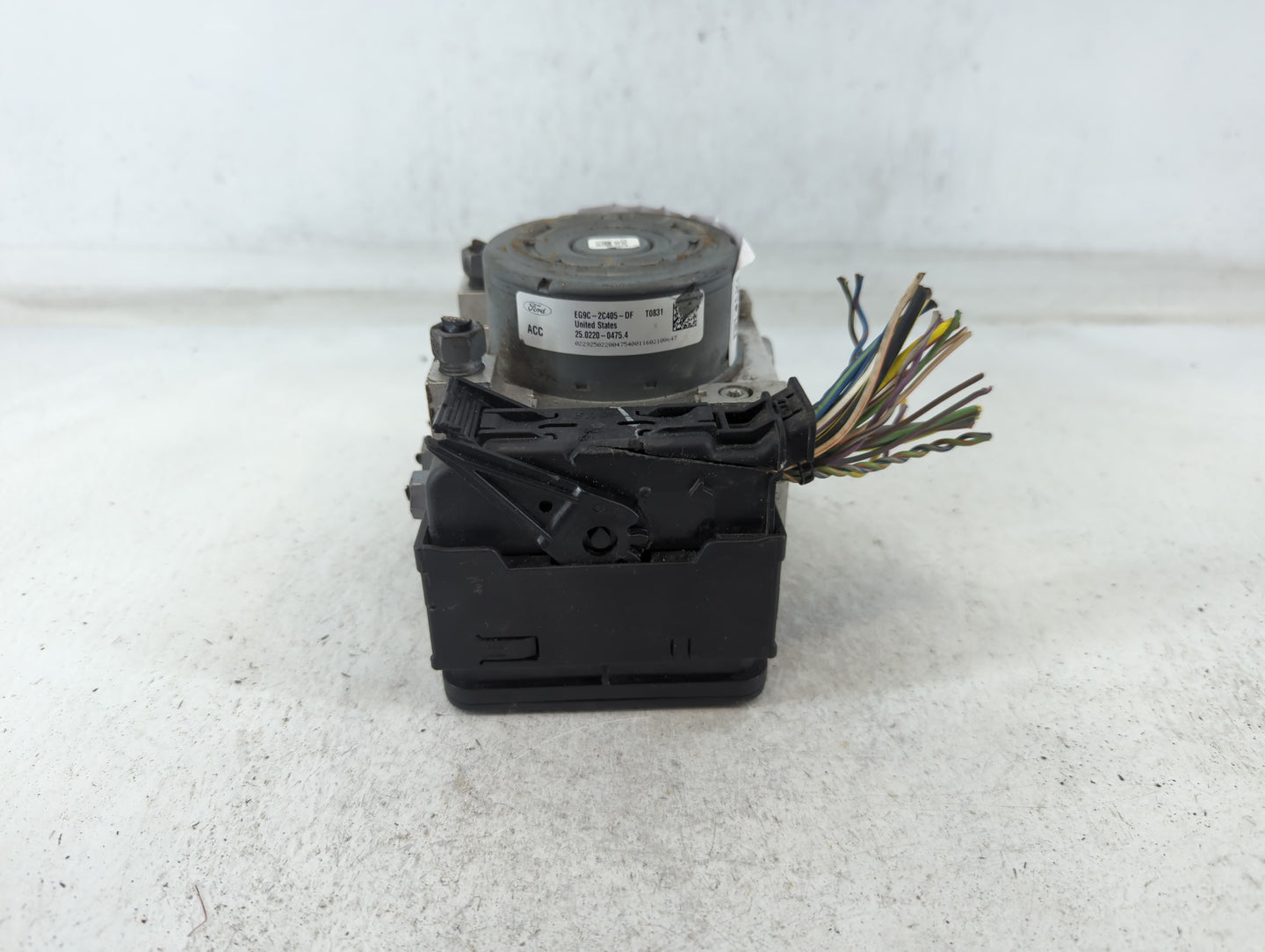 2014-2016 Ford Fusion ABS Pump Control Module Replacement P/N:EG9C-2C405-DF Fits Fits 2014 2015 2016 OEM Used Auto Parts - O