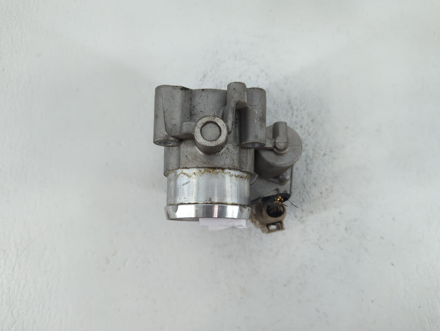2014-2020 Ford Fusion Throttle Body P/N:B15 132 6272 DS7G-9F991-BB Fits Fits 2014 2015 2016 2017 2018 2019 2020 OEM Used Aut