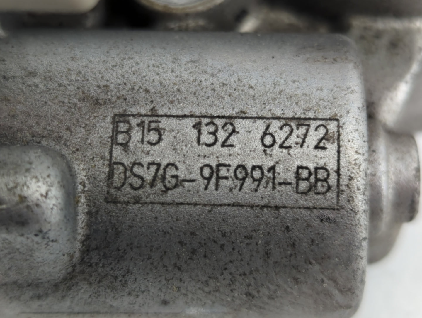 2014-2020 Ford Fusion Throttle Body P/N:B15 132 6272 DS7G-9F991-BB Fits Fits 2014 2015 2016 2017 2018 2019 2020 OEM Used Aut