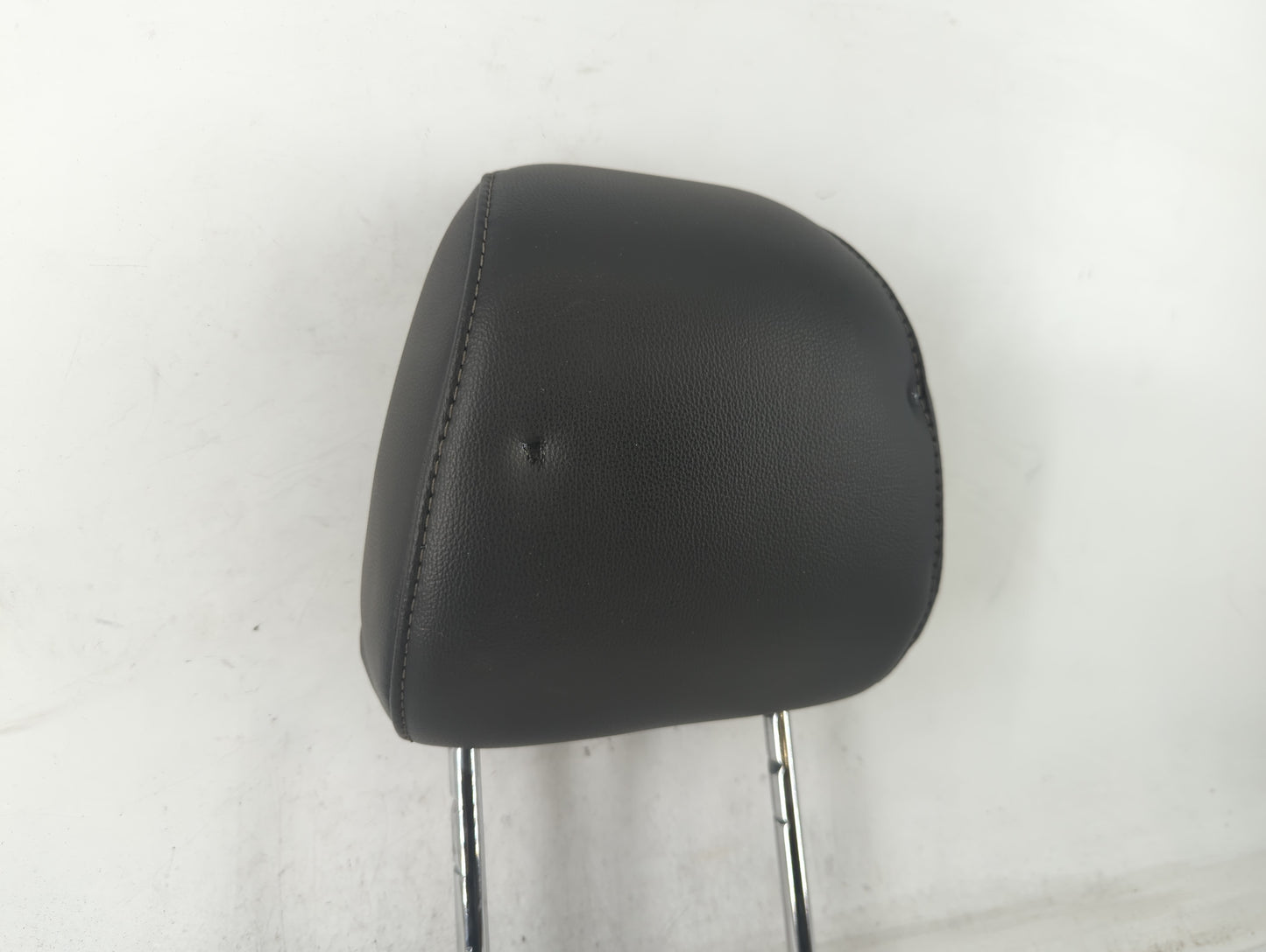 2013-2016 Ford Fusion Headrest Head Rest Rear Seat Black - Oemusedautoparts1.com