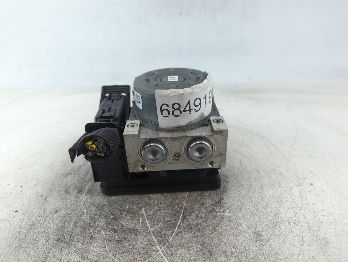 2014-2016 Ford Fusion Anti-Lock Brake ABS Pump Module Actuator OEM P/N:EG9C-2C405-DF Fits Fits 2014 2015 2016 OEM Used Auto 