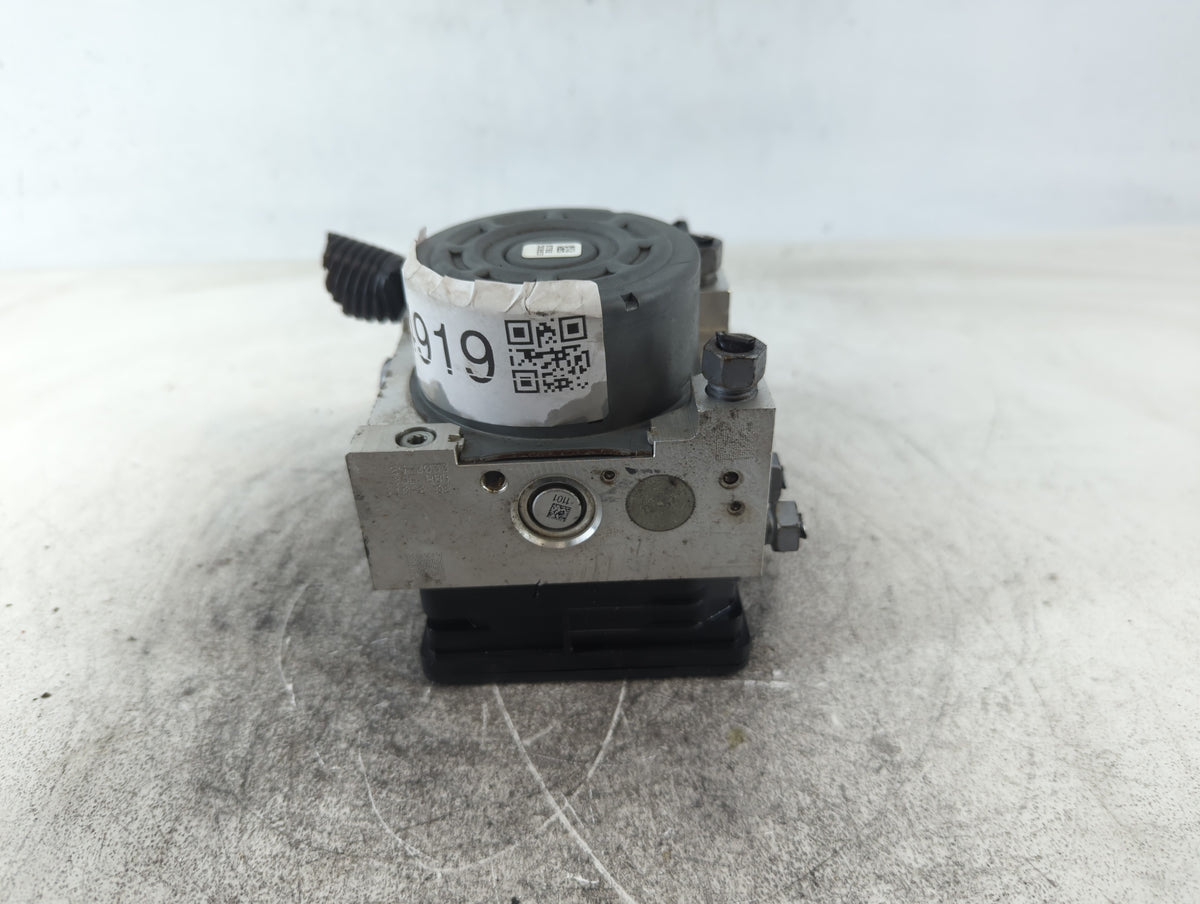 2014-2016 Ford Fusion Anti-Lock Brake ABS Pump Module Actuator OEM P/N:EG9C-2C405-DF Fits Fits 2014 2015 2016 OEM Used Auto 