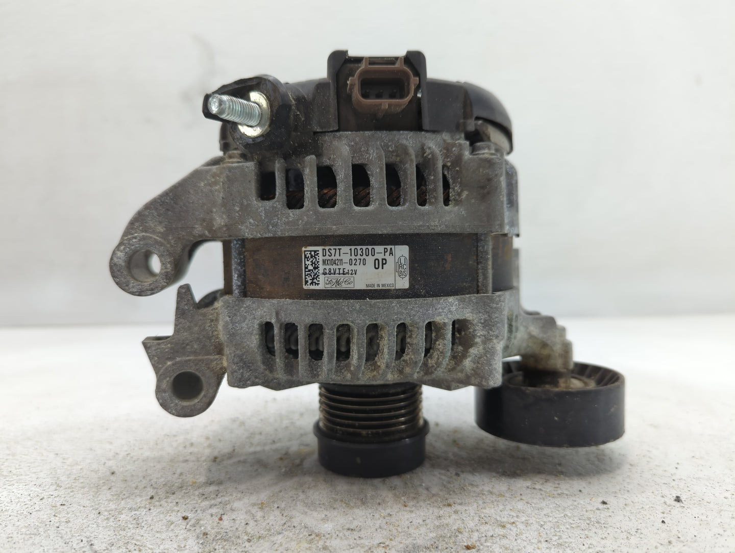 2013-2020 Ford Fusion Alternator Replacement Generator Charging Assembly Engine OEM P/N:MX104211-0270 DS7T-10300-PA Fits OEM