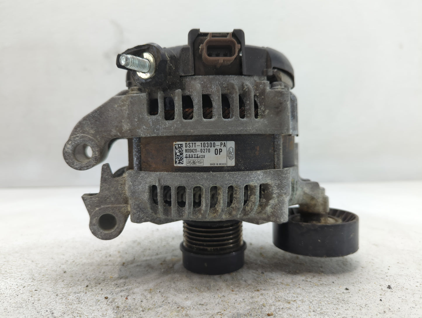 2013-2020 Ford Fusion Alternator Replacement Generator Charging Assembly Engine OEM P/N:MX104211-0270 DS7T-10300-PA Fits OEM