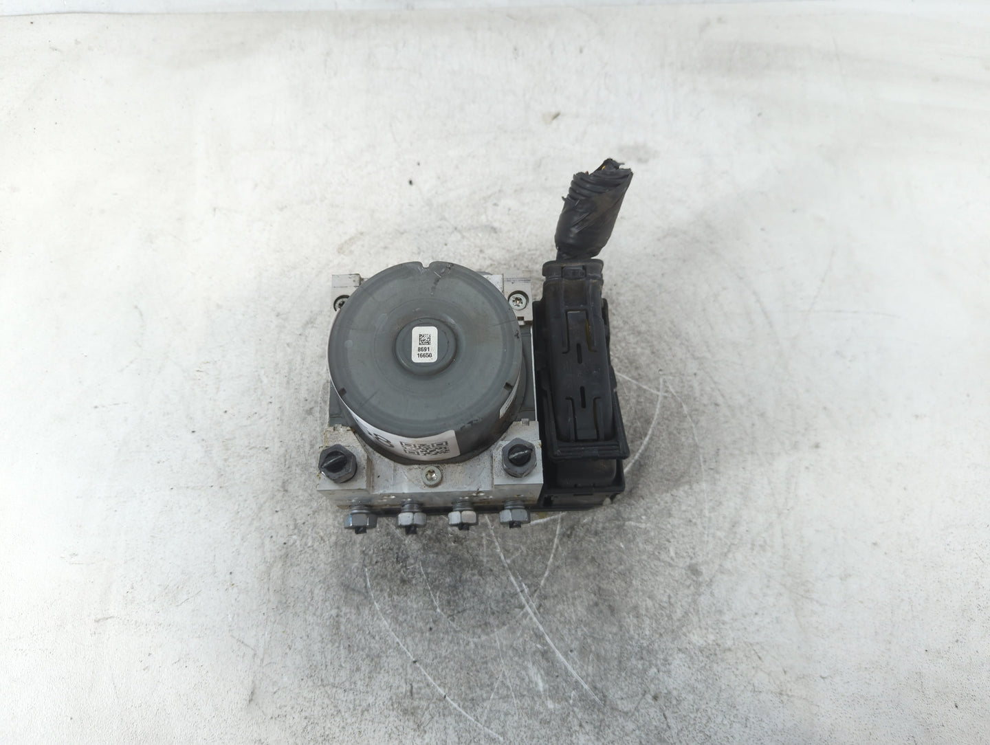 2014-2016 Ford Fusion ABS Pump Control Module Replacement P/N:EG9C-2C405-AG Fits Fits 2014 2015 2016 OEM Used Auto Parts - O