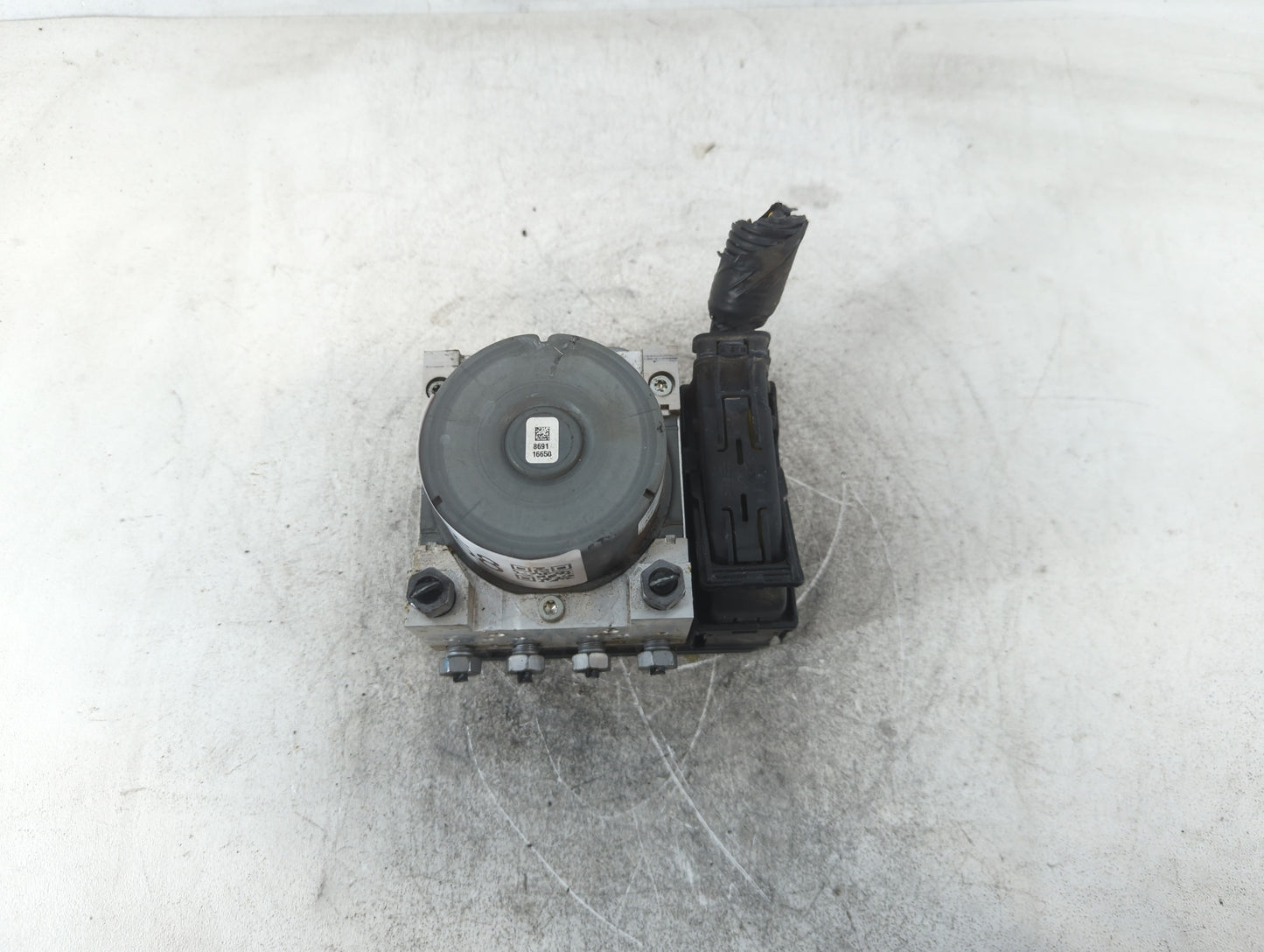 2014-2016 Ford Fusion ABS Pump Control Module Replacement P/N:EG9C-2C405-AG Fits Fits 2014 2015 2016 OEM Used Auto Parts - O