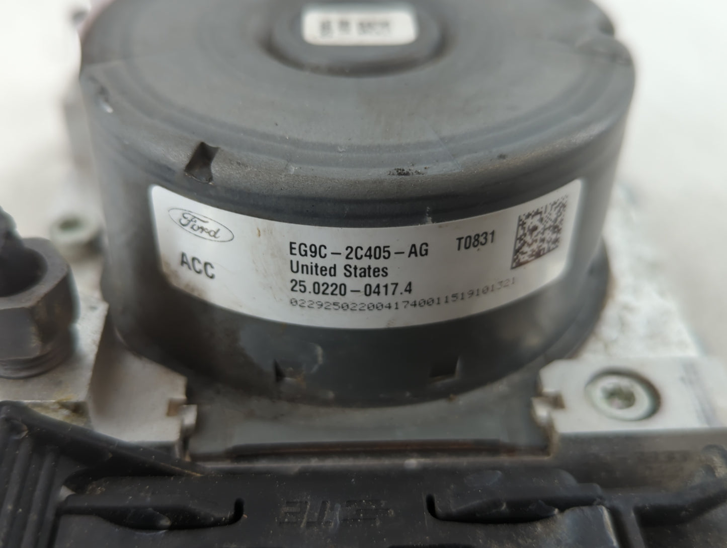 2014-2016 Ford Fusion ABS Pump Control Module Replacement P/N:EG9C-2C405-AG Fits Fits 2014 2015 2016 OEM Used Auto Parts - O