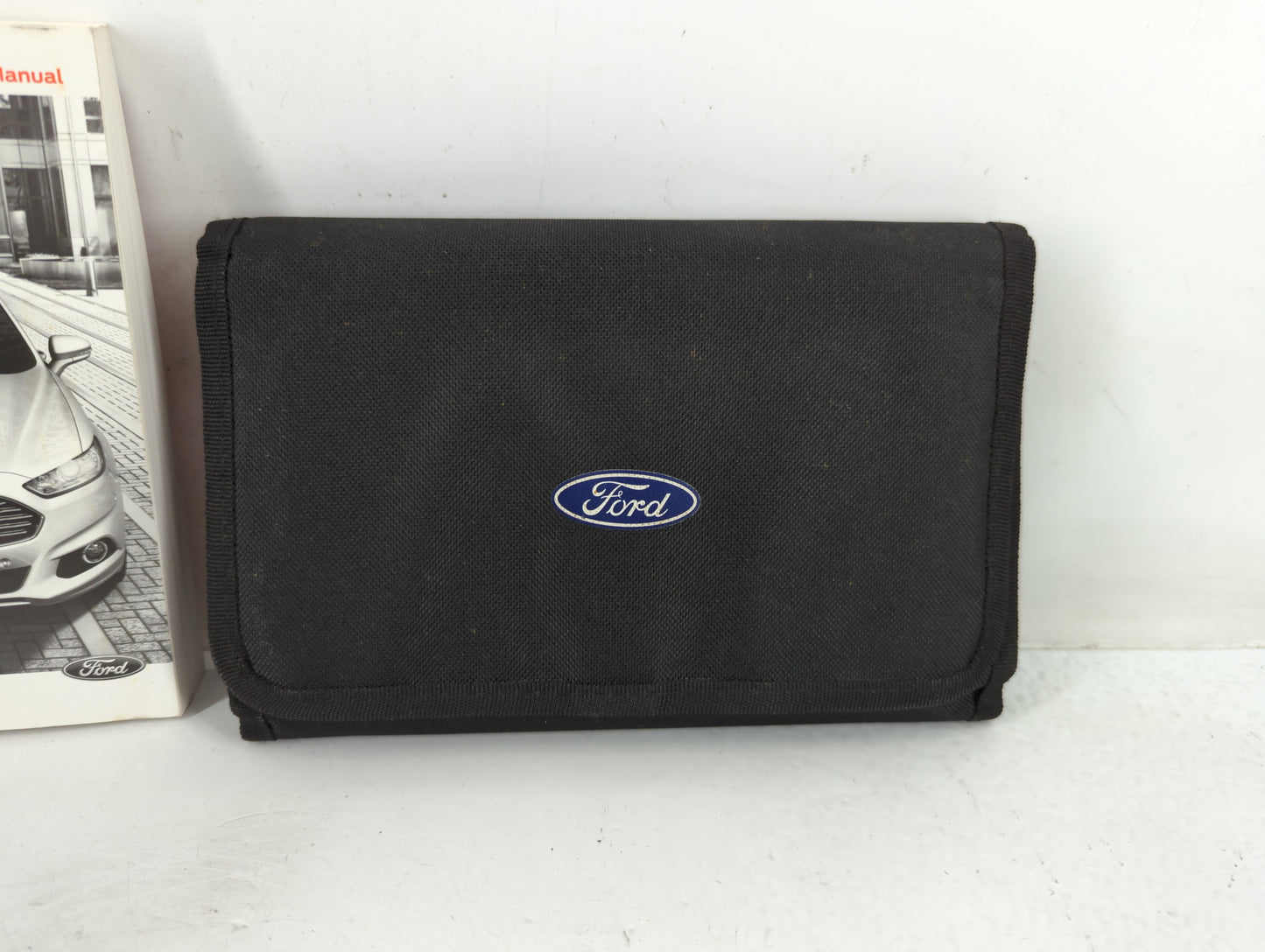 2016 Ford Fusion Owners Manual Book Guide P/N:GE5J 19A321 AA OEM Used Auto Parts - Oemusedautoparts1.com