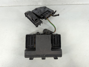 2015-2016 Ford Fusion Fusebox Fuse Box Panel Relay Module P/N:FG9T14A067BB_01 Fits Fits 2015 2016 OEM Used Auto Parts - Oemu