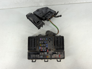 2015-2016 Ford Fusion Fusebox Fuse Box Panel Relay Module P/N:FG9T14A067BB_01 Fits Fits 2015 2016 OEM Used Auto Parts