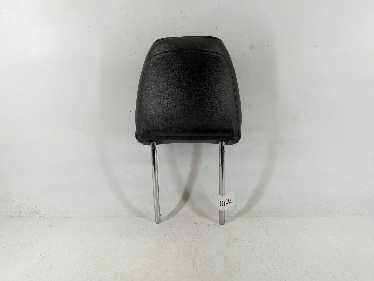 2013-2016 Ford Fusion Headrest Head Rest Front Driver Passenger Seat Fits Fits 2013 2014 2015 2016 OEM Used Auto Parts - Oem