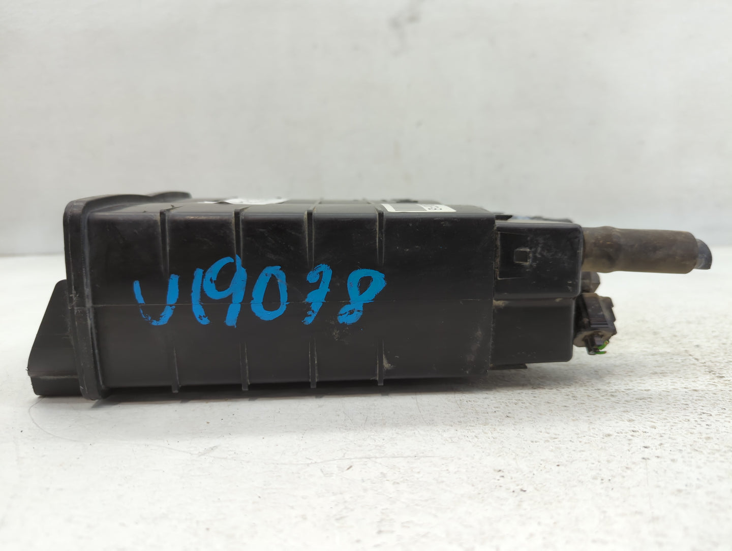2016 Ford Fusion Fuel Vapor Charcoal Canister - Oemusedautoparts1.com