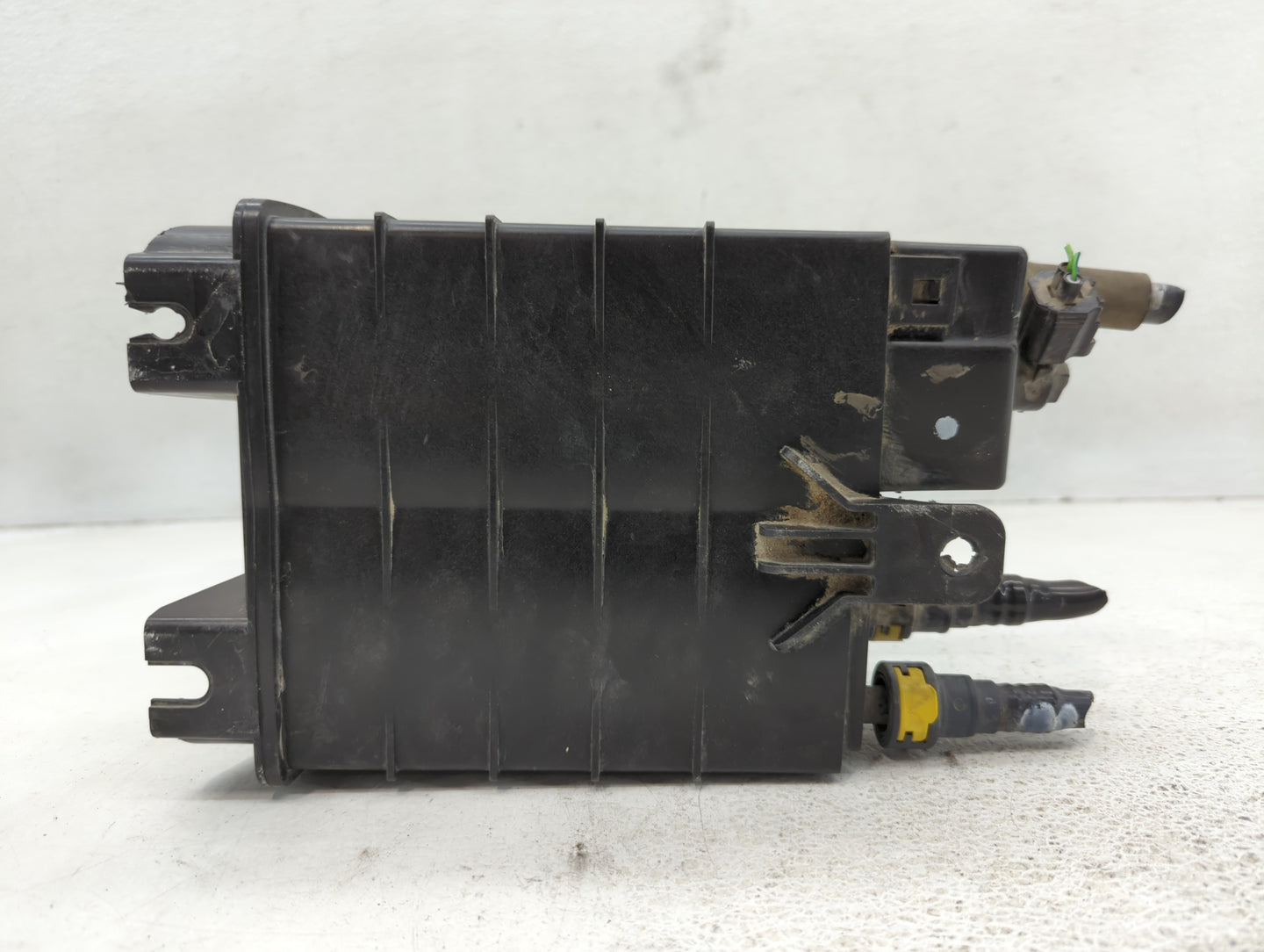 2016 Ford Fusion Fuel Vapor Charcoal Canister - Oemusedautoparts1.com