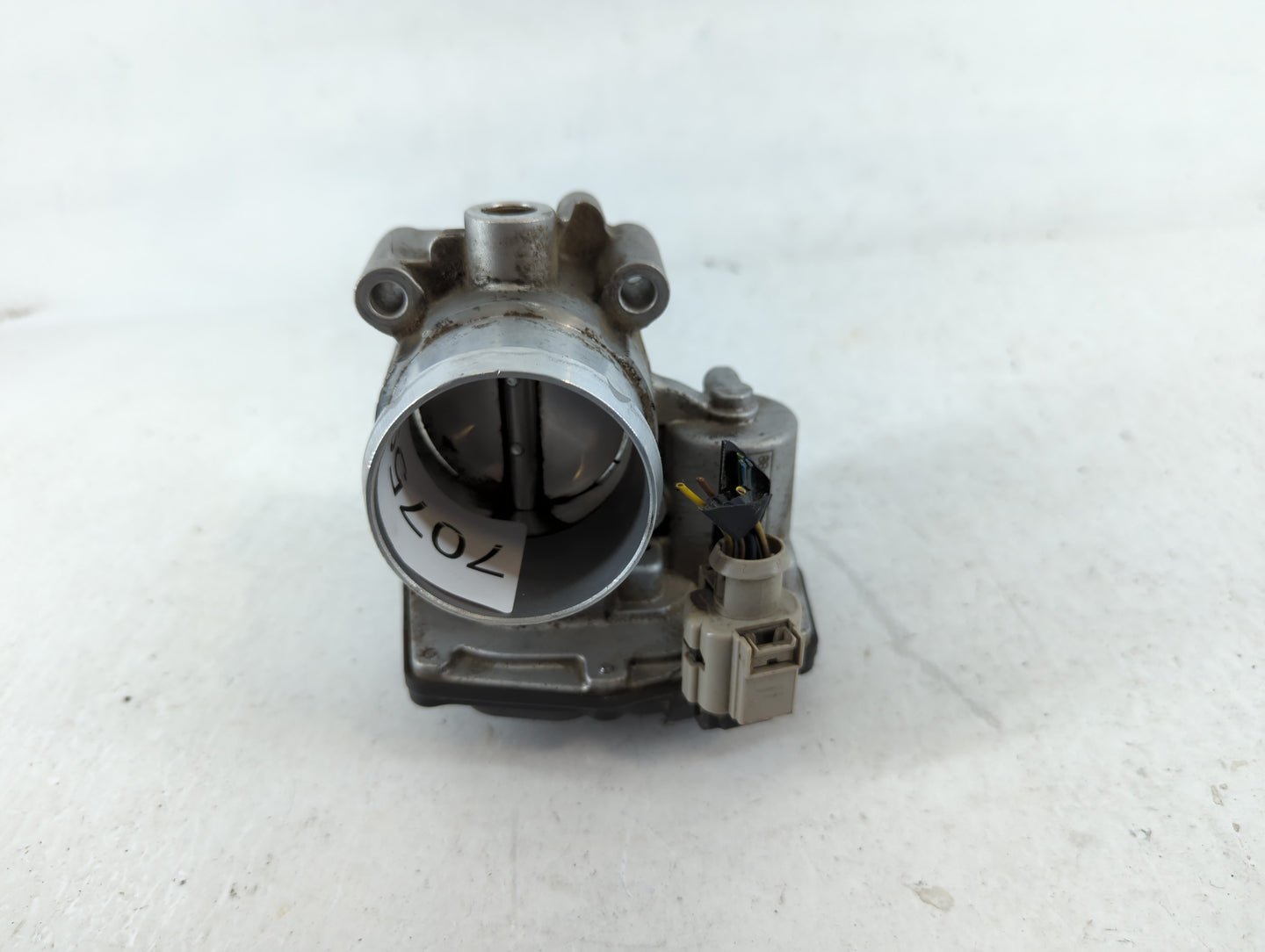 2014-2020 Ford Fusion Throttle Body P/N:B15 344 5306 DS7G-9F991-BB Fits Fits 2014 2015 2016 2017 2018 2019 2020 OEM Used Aut