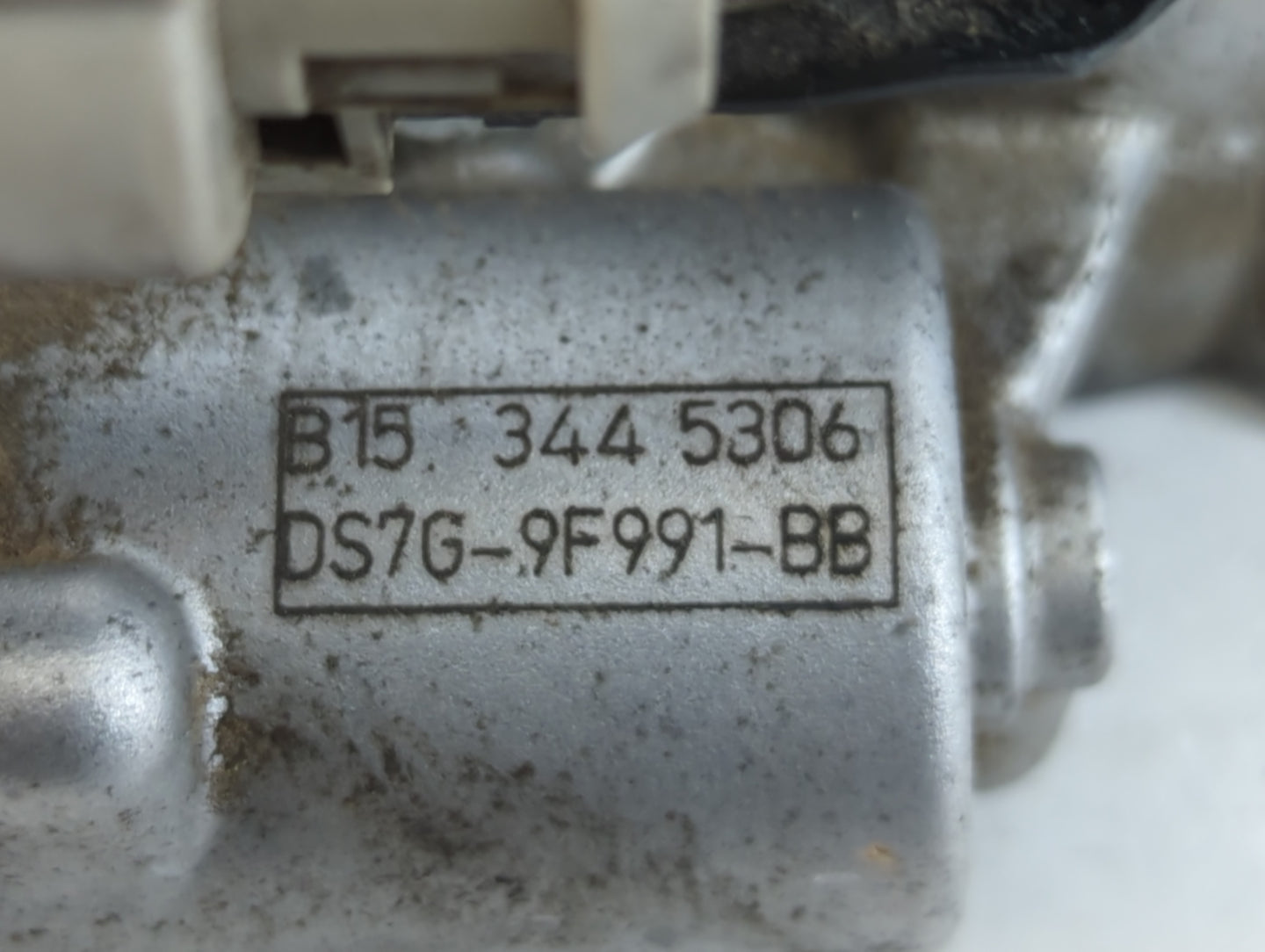 2014-2020 Ford Fusion Throttle Body P/N:B15 344 5306 DS7G-9F991-BB Fits Fits 2014 2015 2016 2017 2018 2019 2020 OEM Used Aut