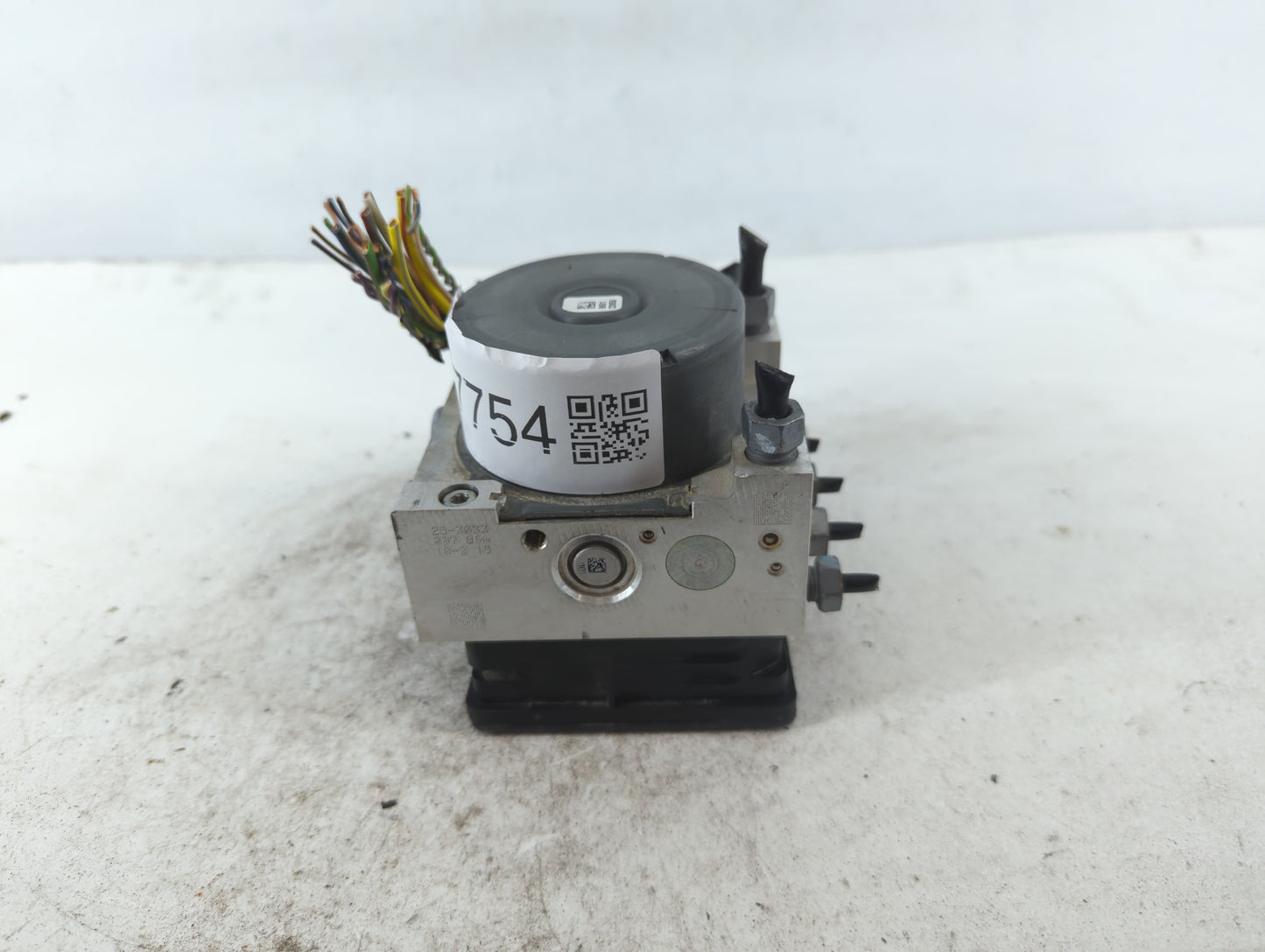 2014-2016 Ford Fusion ABS Pump Control Module Replacement P/N:EG9C-2C405-AG Fits Fits 2014 2015 2016 OEM Used Auto Parts - O