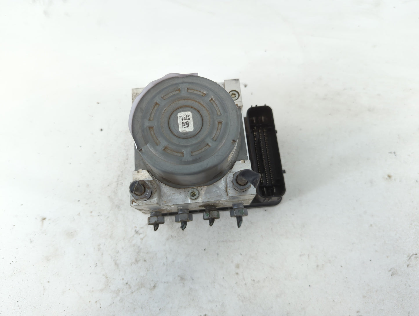 2014-2016 Ford Fusion ABS Pump Control Module Replacement P/N:EG9C-2C405-DF Fits Fits 2014 2015 2016 OEM Used Auto Parts - O